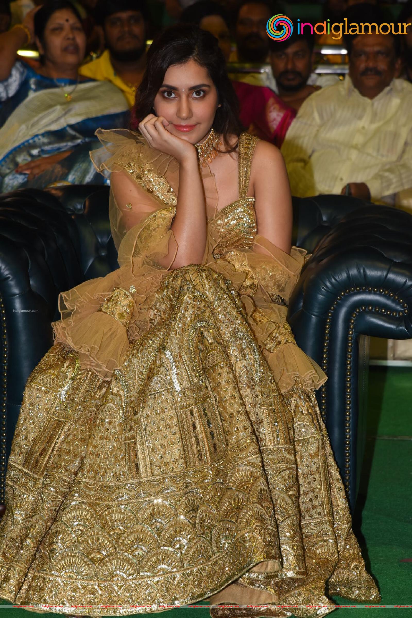 Raashi Khanna Actress hd photo