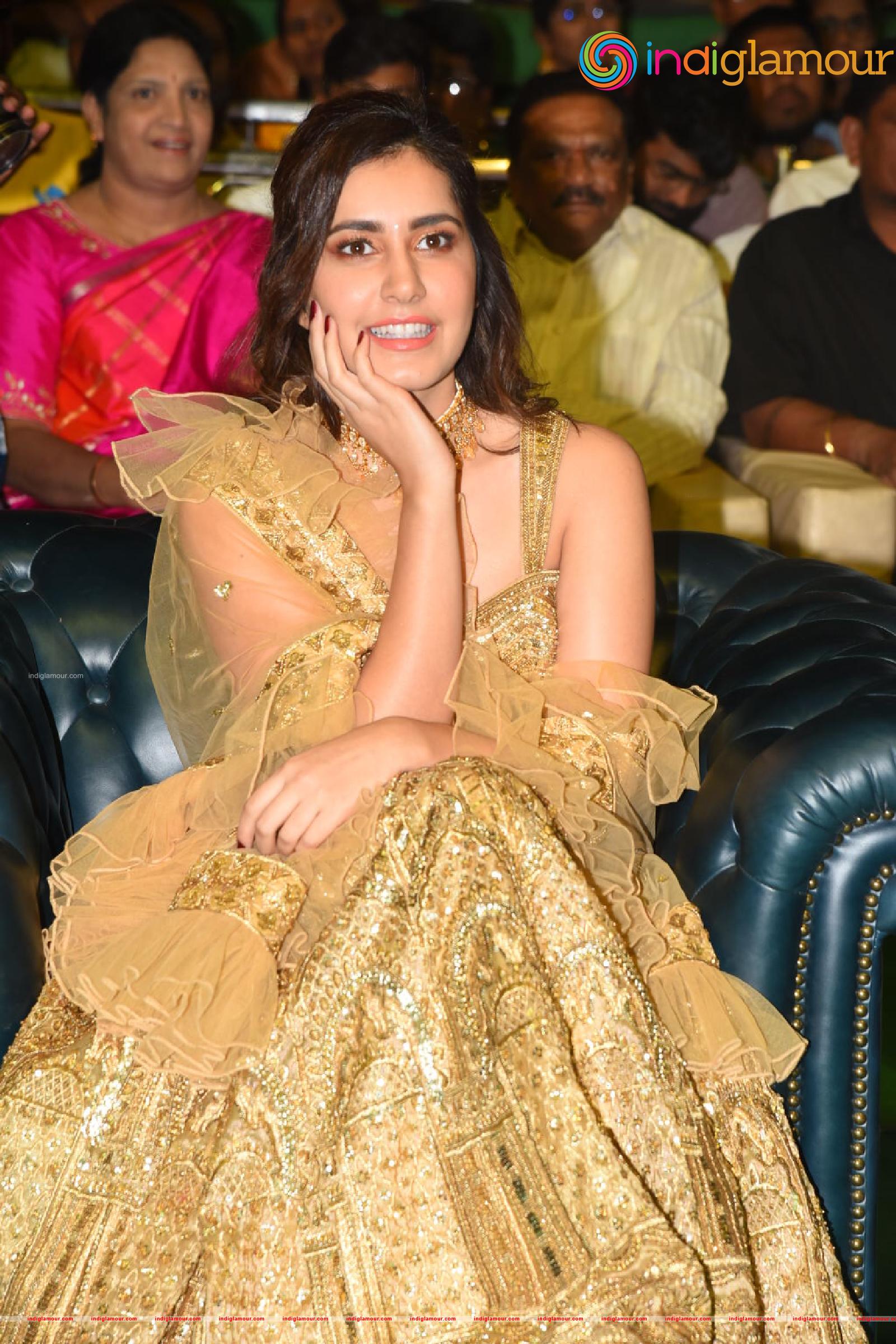 Raashi Khanna Actress hd photo