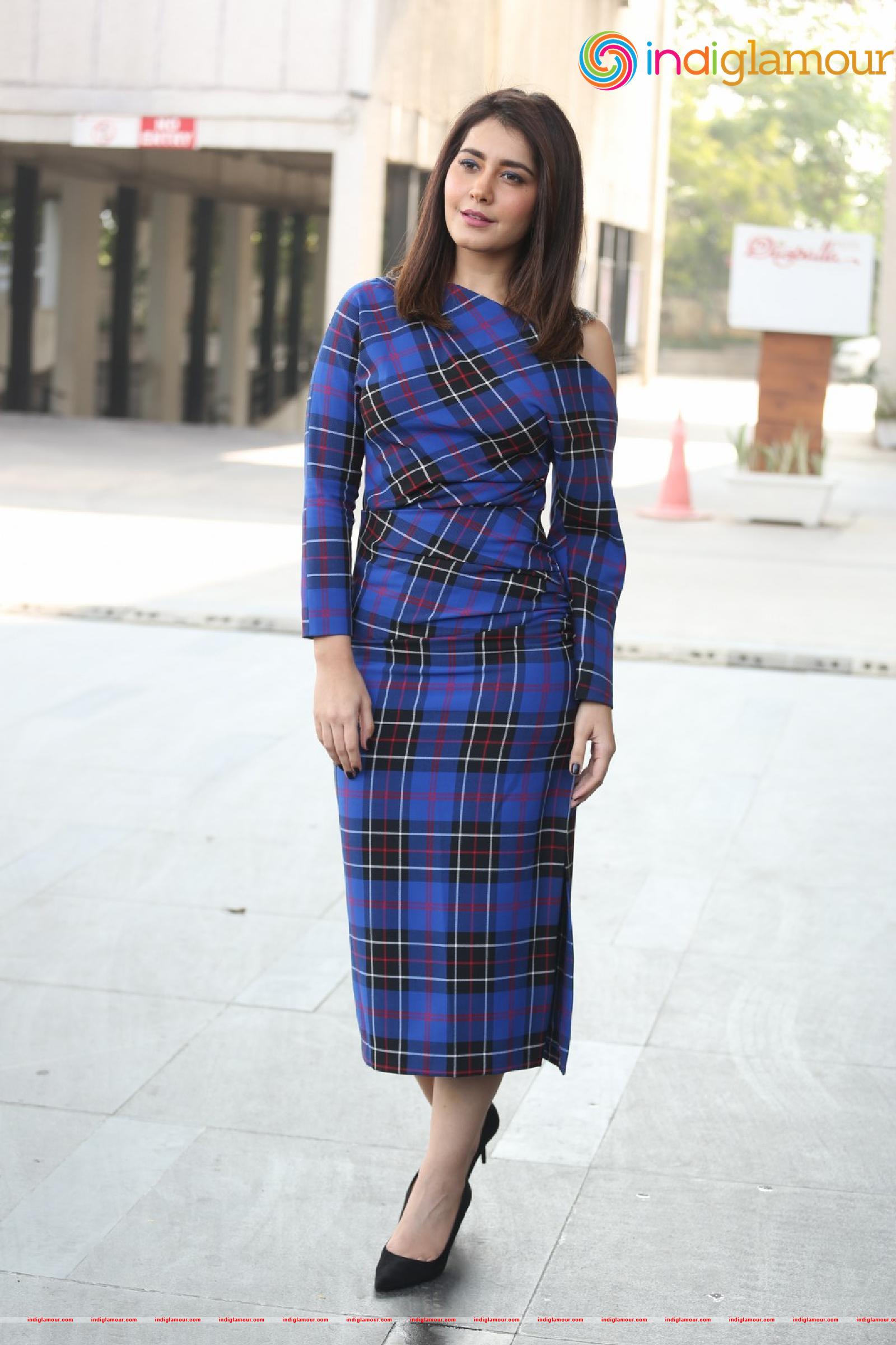 Raashi Khanna Actress hd photo