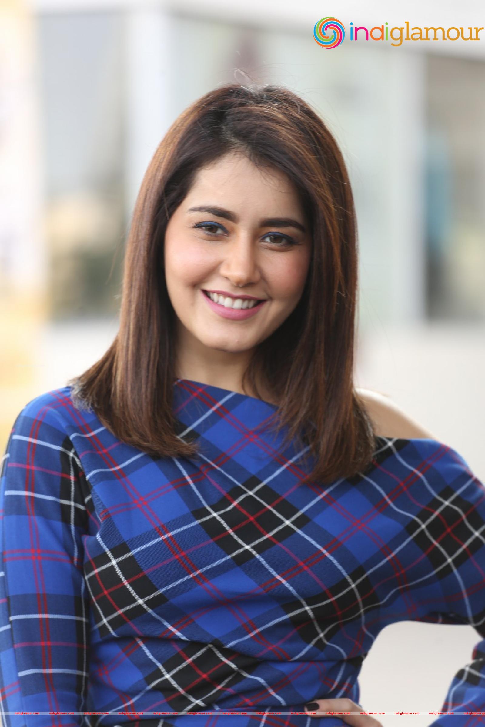 Raashi Khanna Actress hd photo