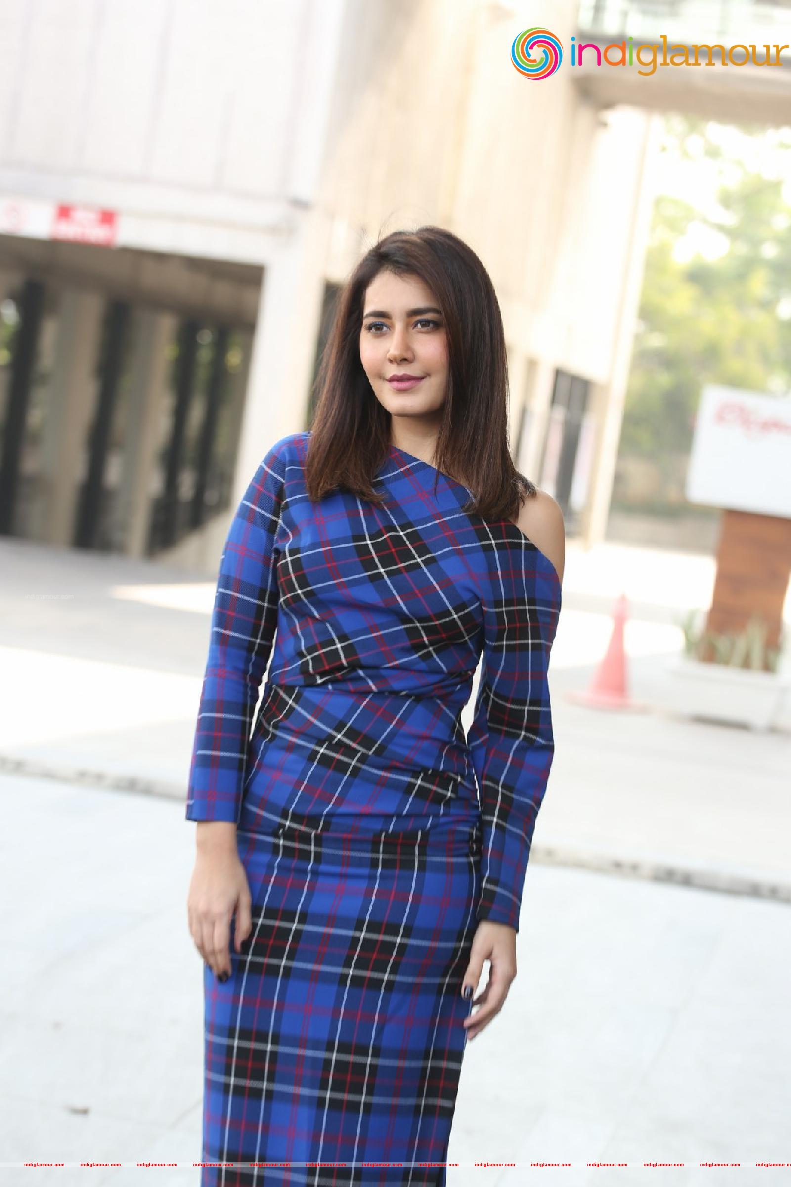 Raashi Khanna Actress hd photo