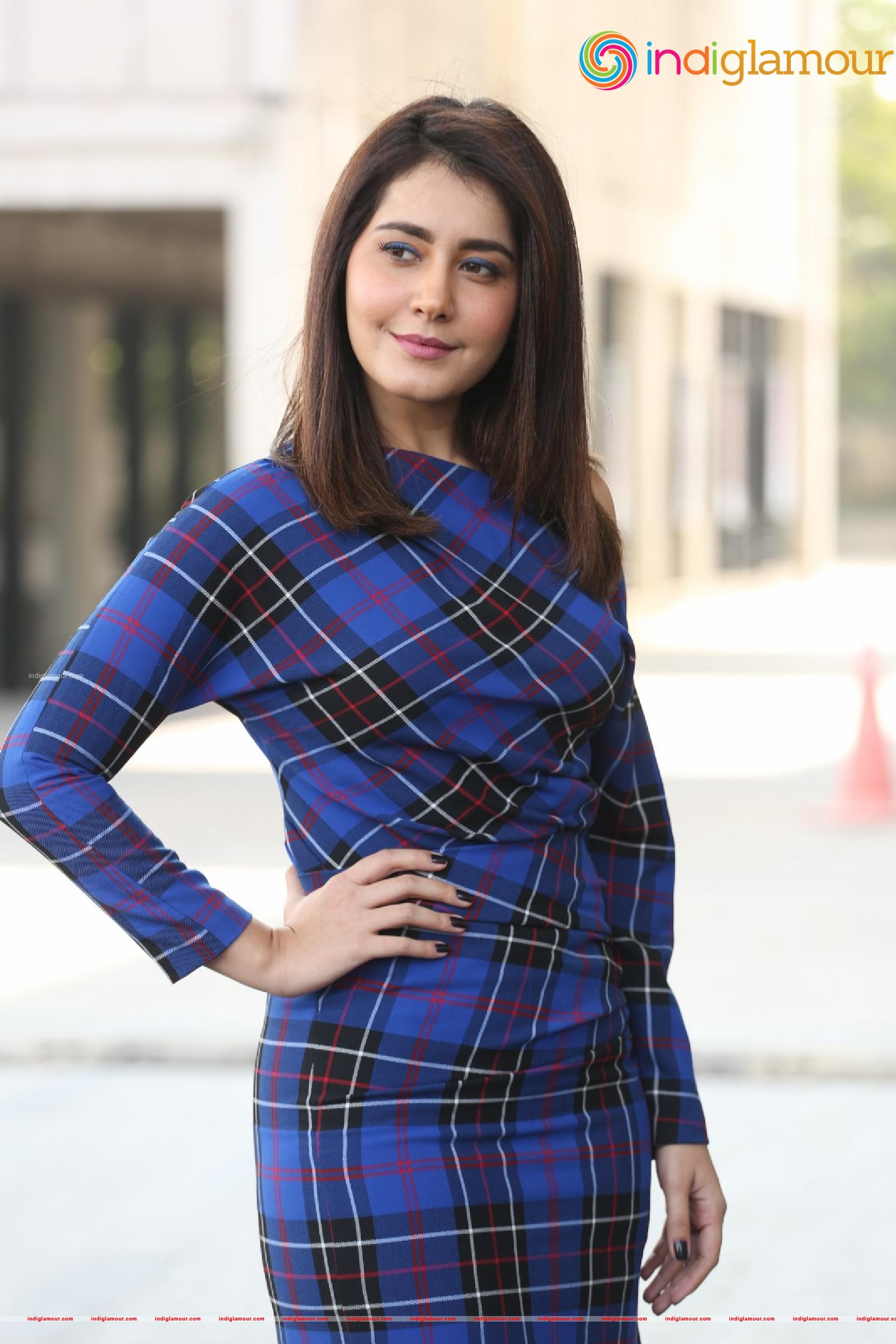 Raashi Khanna Actress hd photo