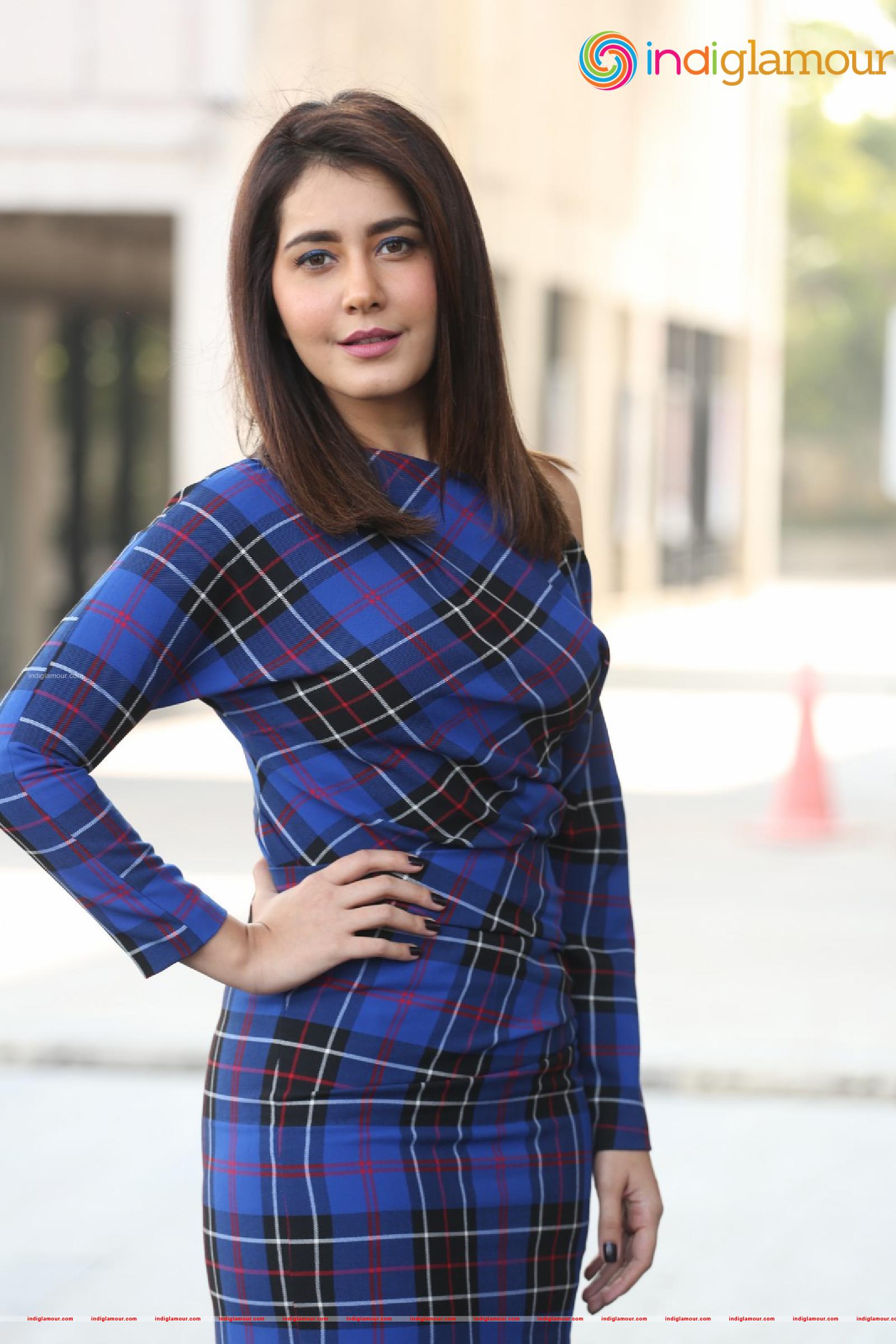 Raashi Khanna Actress hd photo