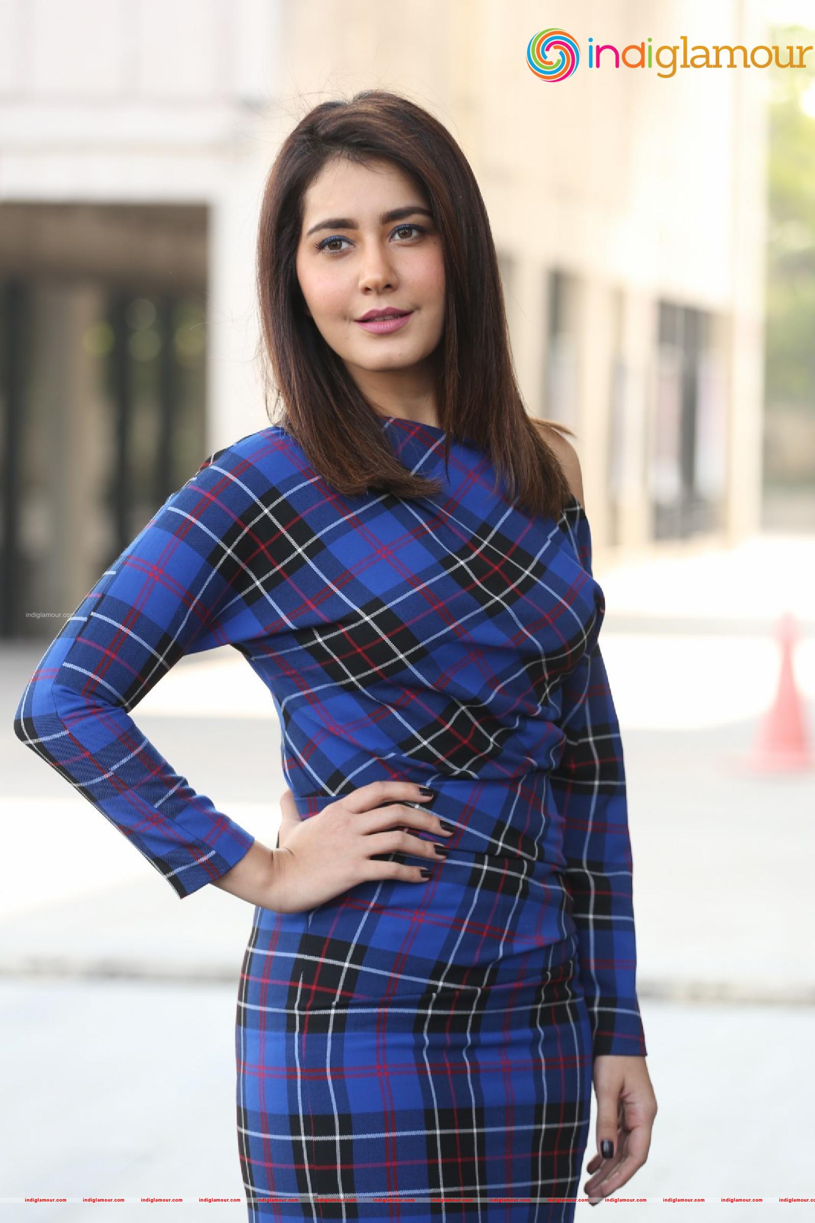 Raashi Khanna Actress hd photo