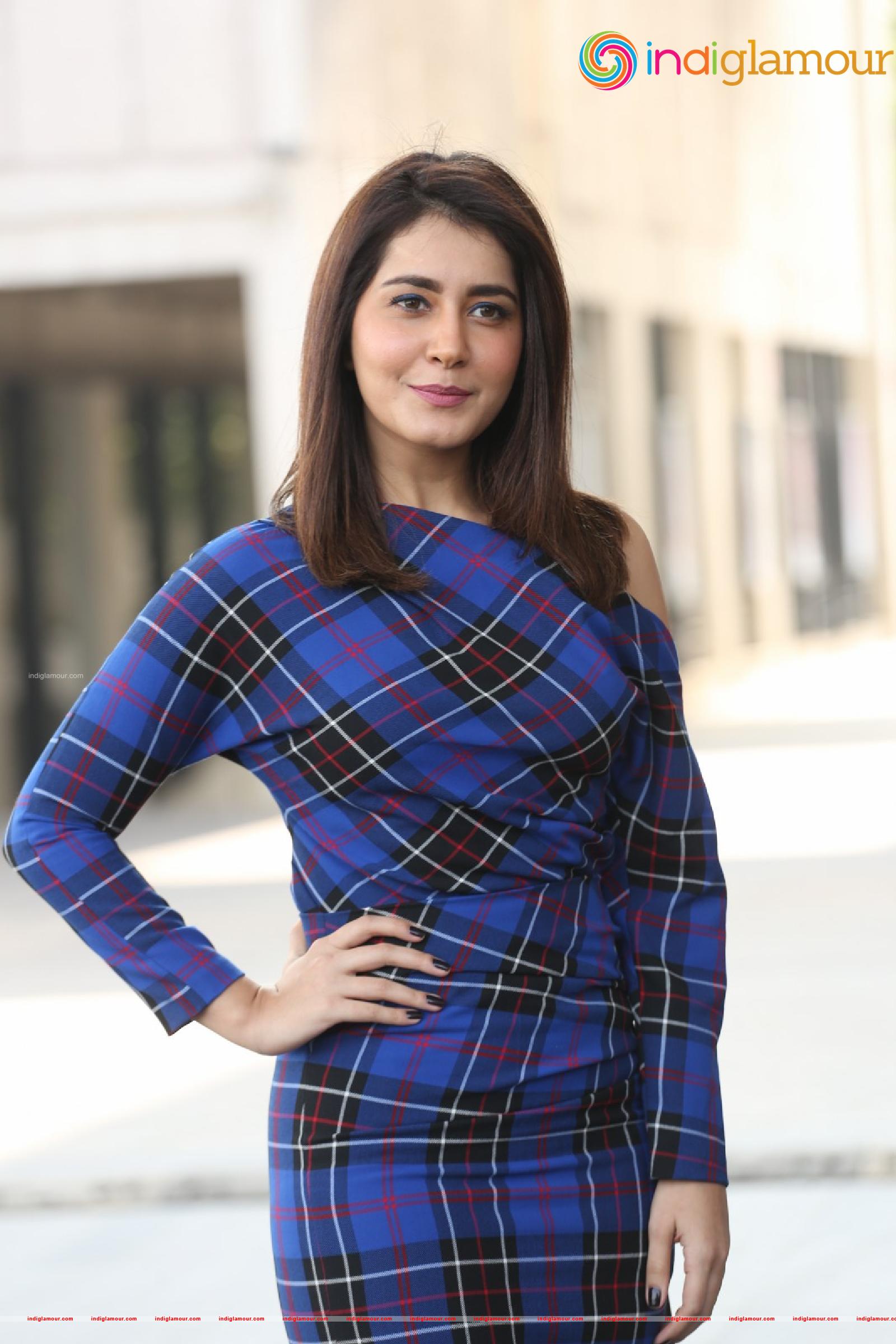 Raashi Khanna Actress hd photo