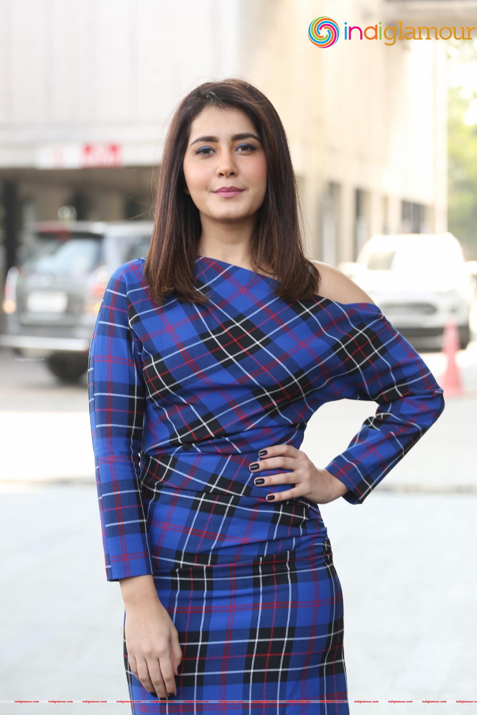 Raashi Khanna Actress hd photo