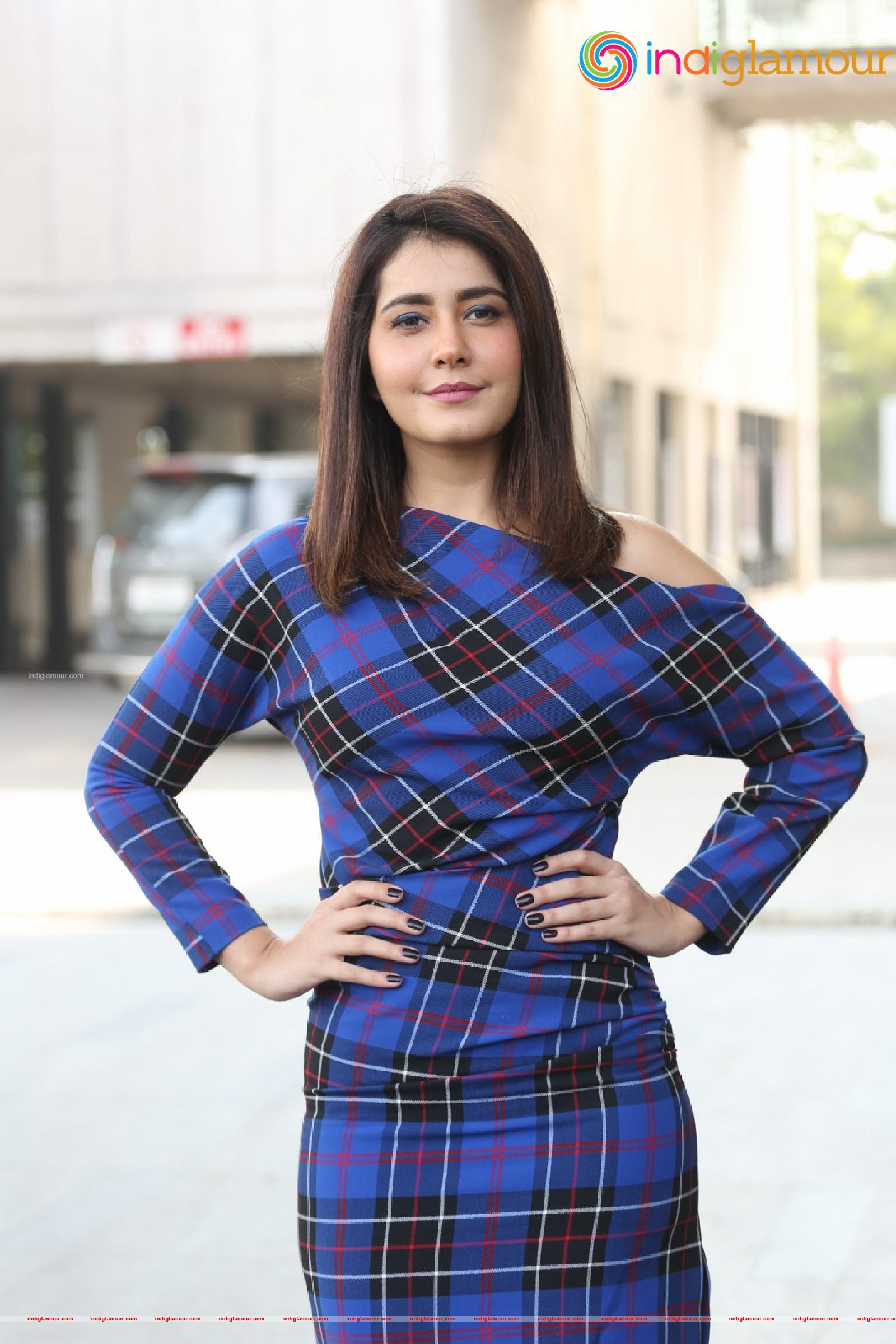 Raashi Khanna Actress hd photo