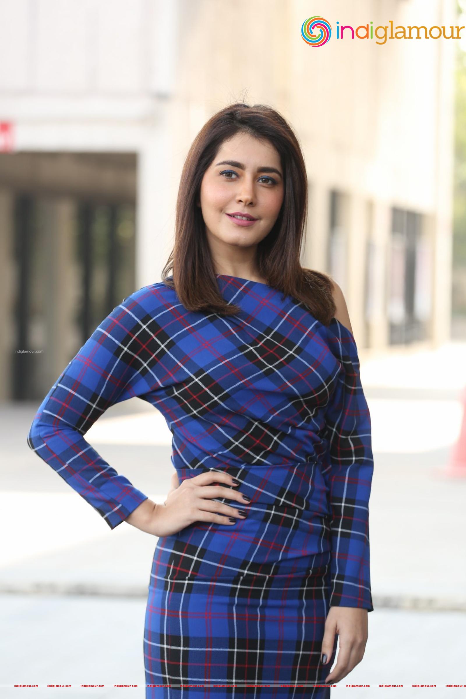 Raashi Khanna Actress hd photo