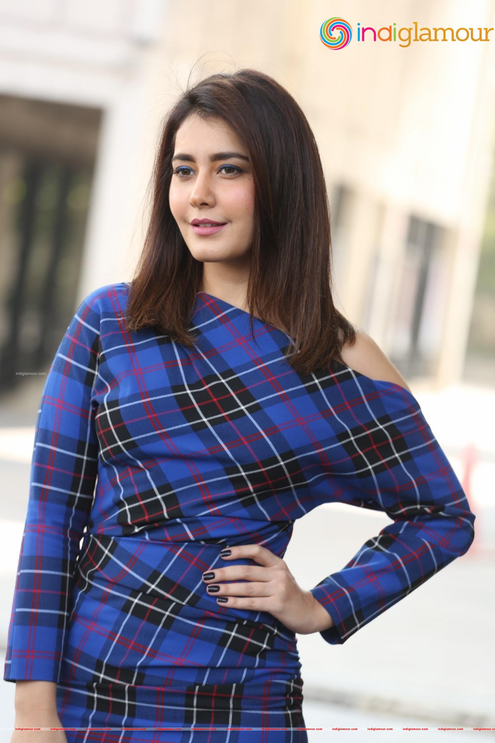 Raashi Khanna Actress hd photo