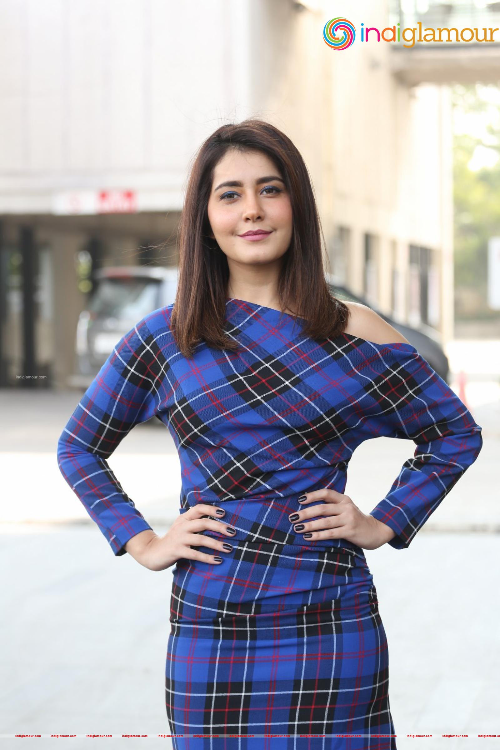 Raashi Khanna Actress hd photo