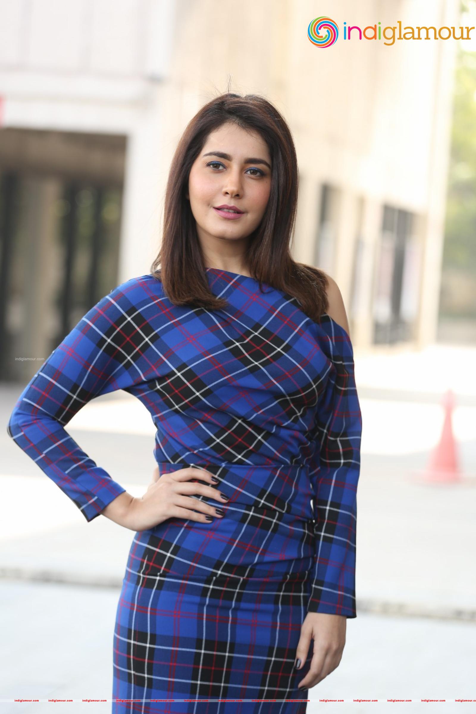 Raashi Khanna Actress hd photo