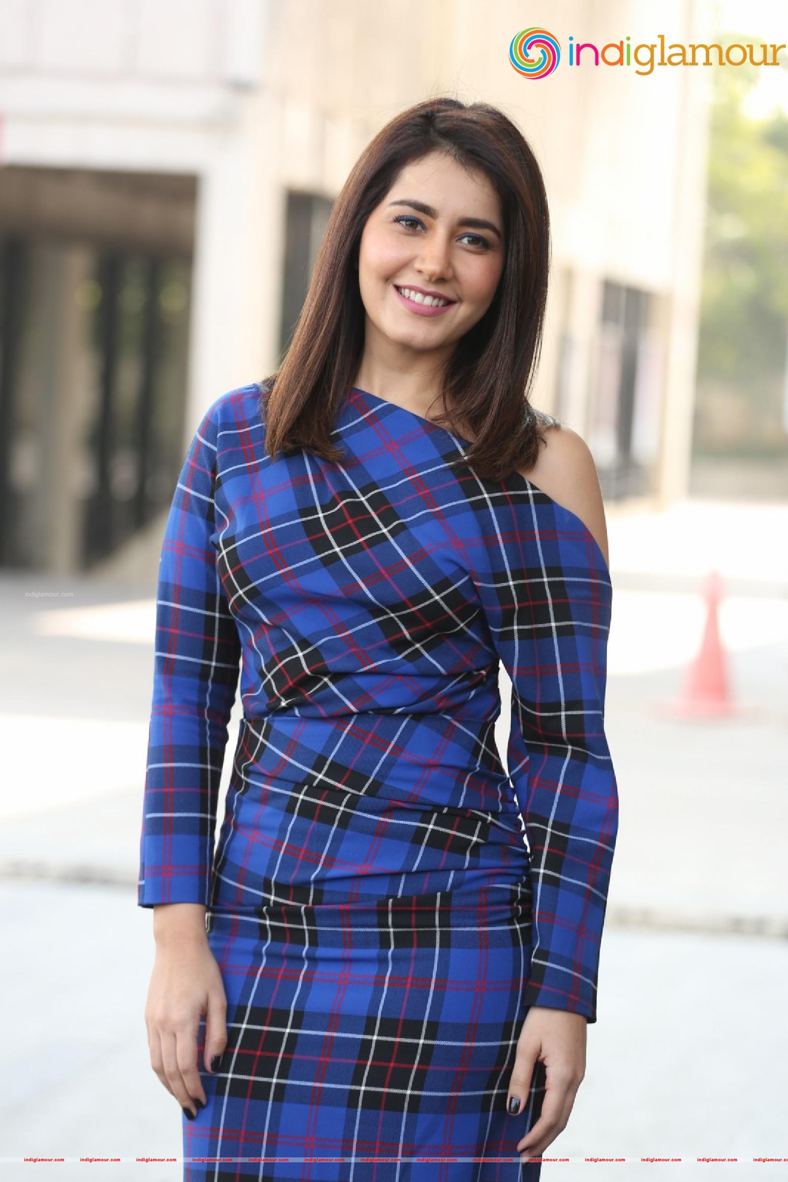 Raashi Khanna Actress hd photo