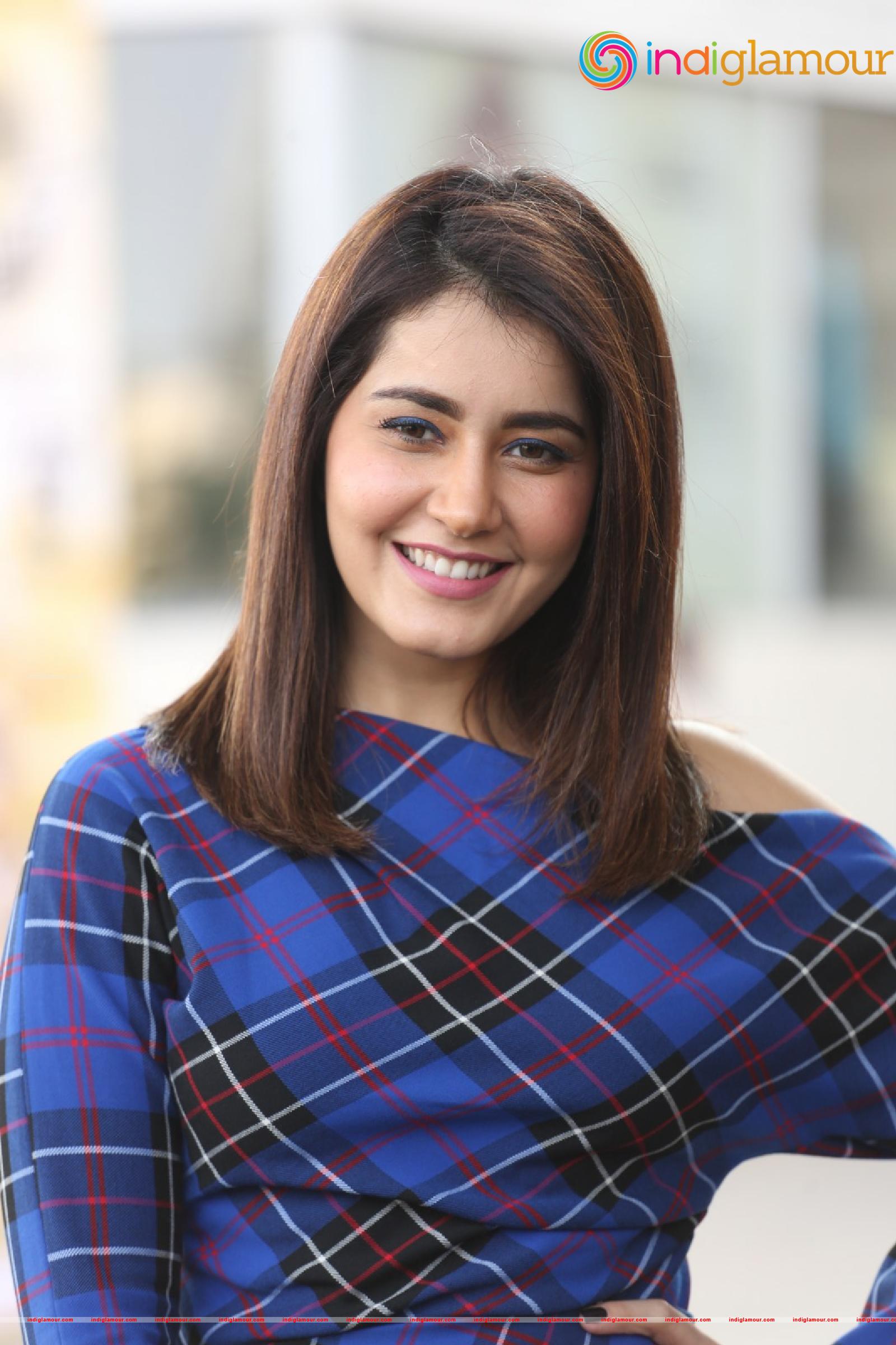 Raashi Khanna Actress hd photo