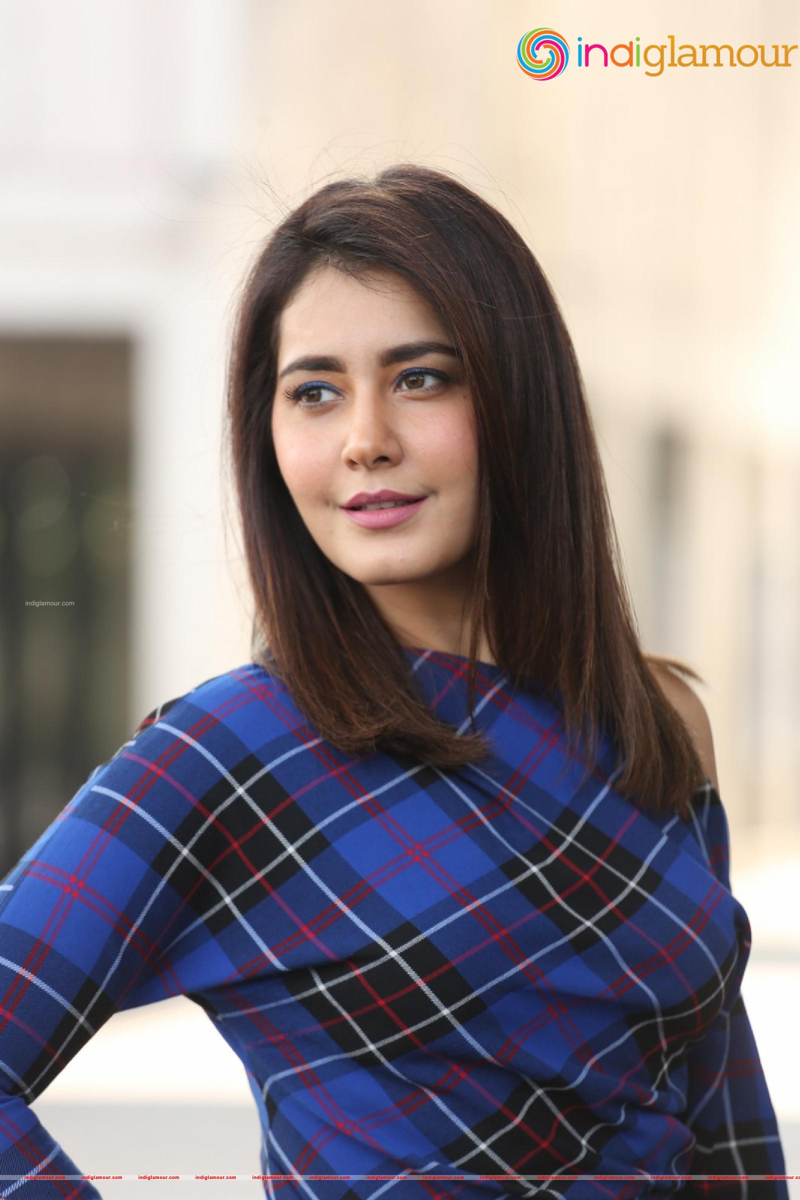 Raashi Khanna Actress hd photo