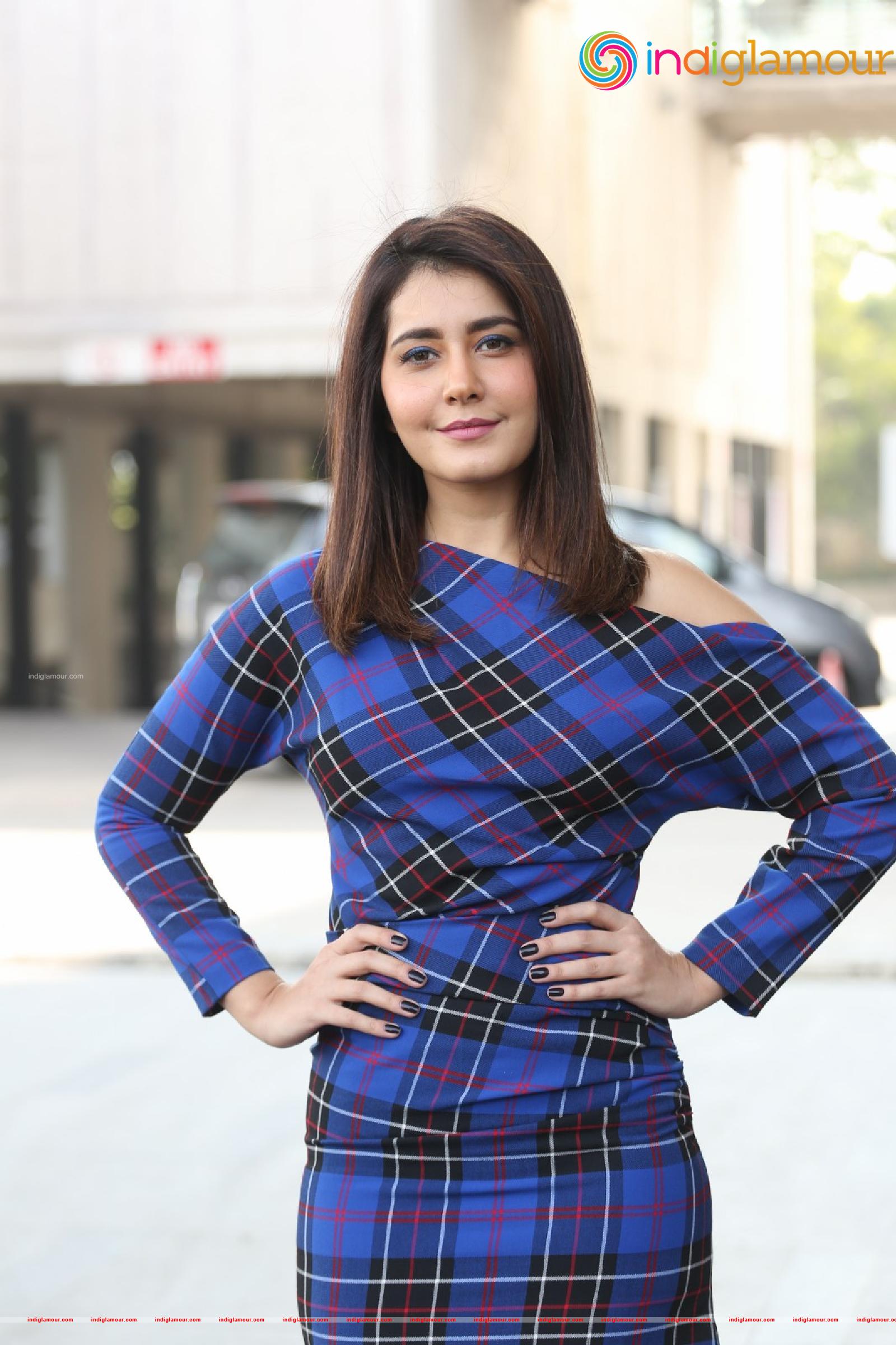 Raashi Khanna Actress hd photo
