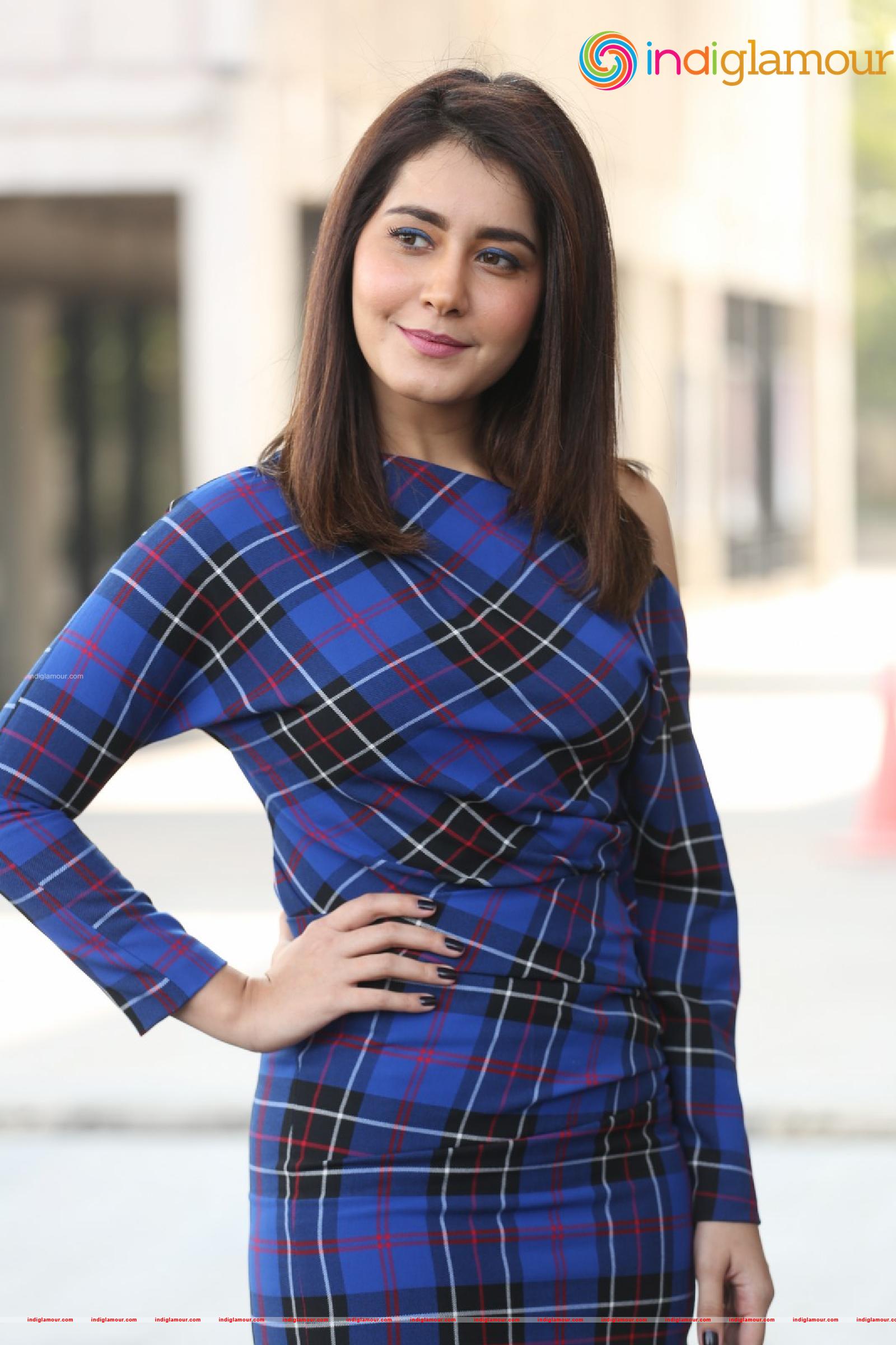 Raashi Khanna Actress hd photo