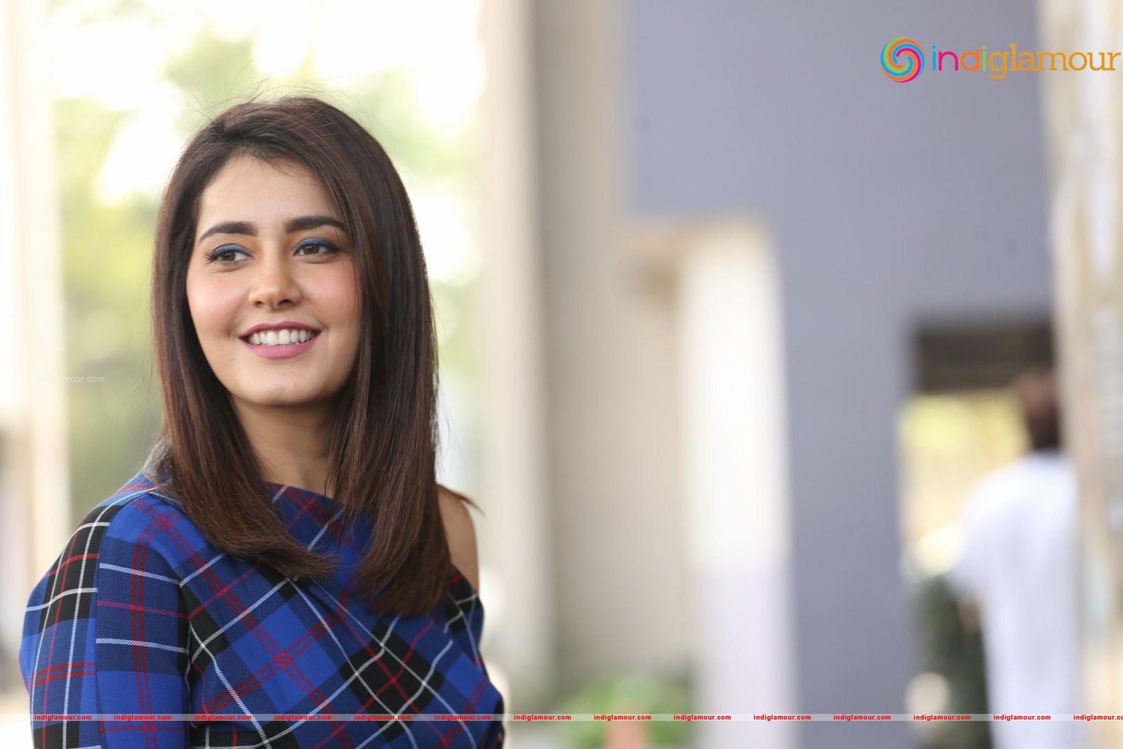 Raashi Khanna Actress hd photo