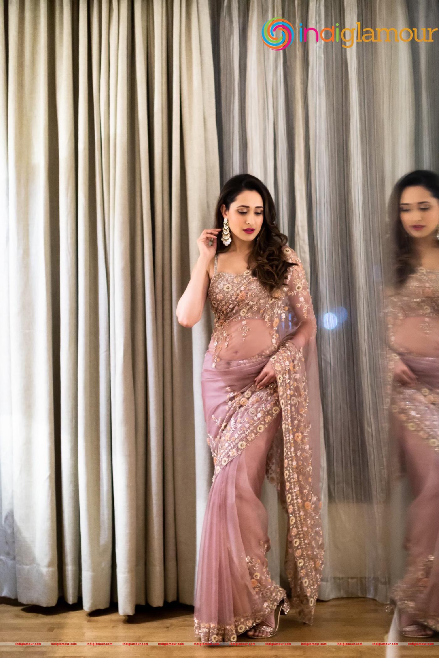 Pragya Jaiswal Actress hd photo