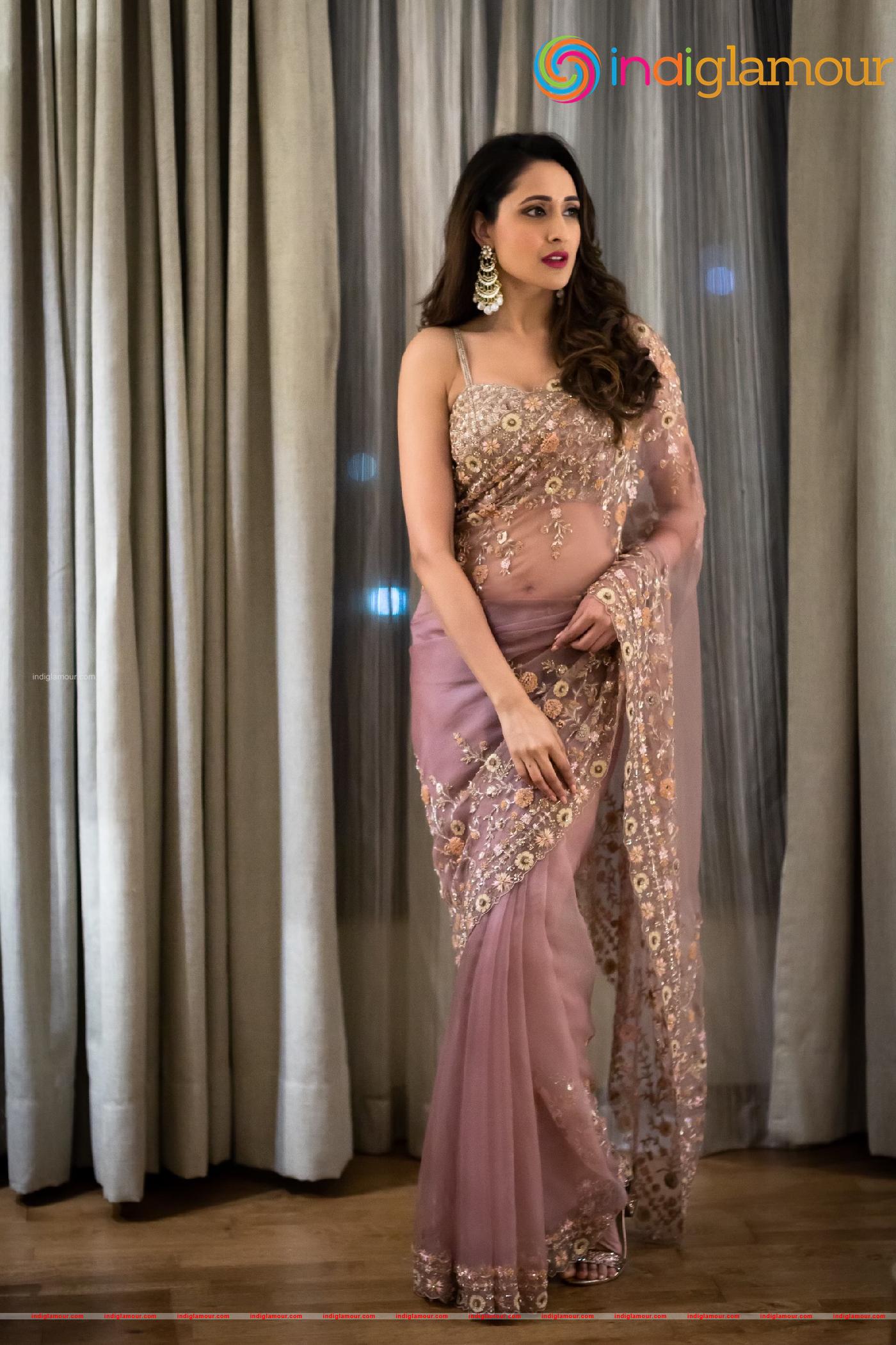 Pragya Jaiswal Actress hd photo