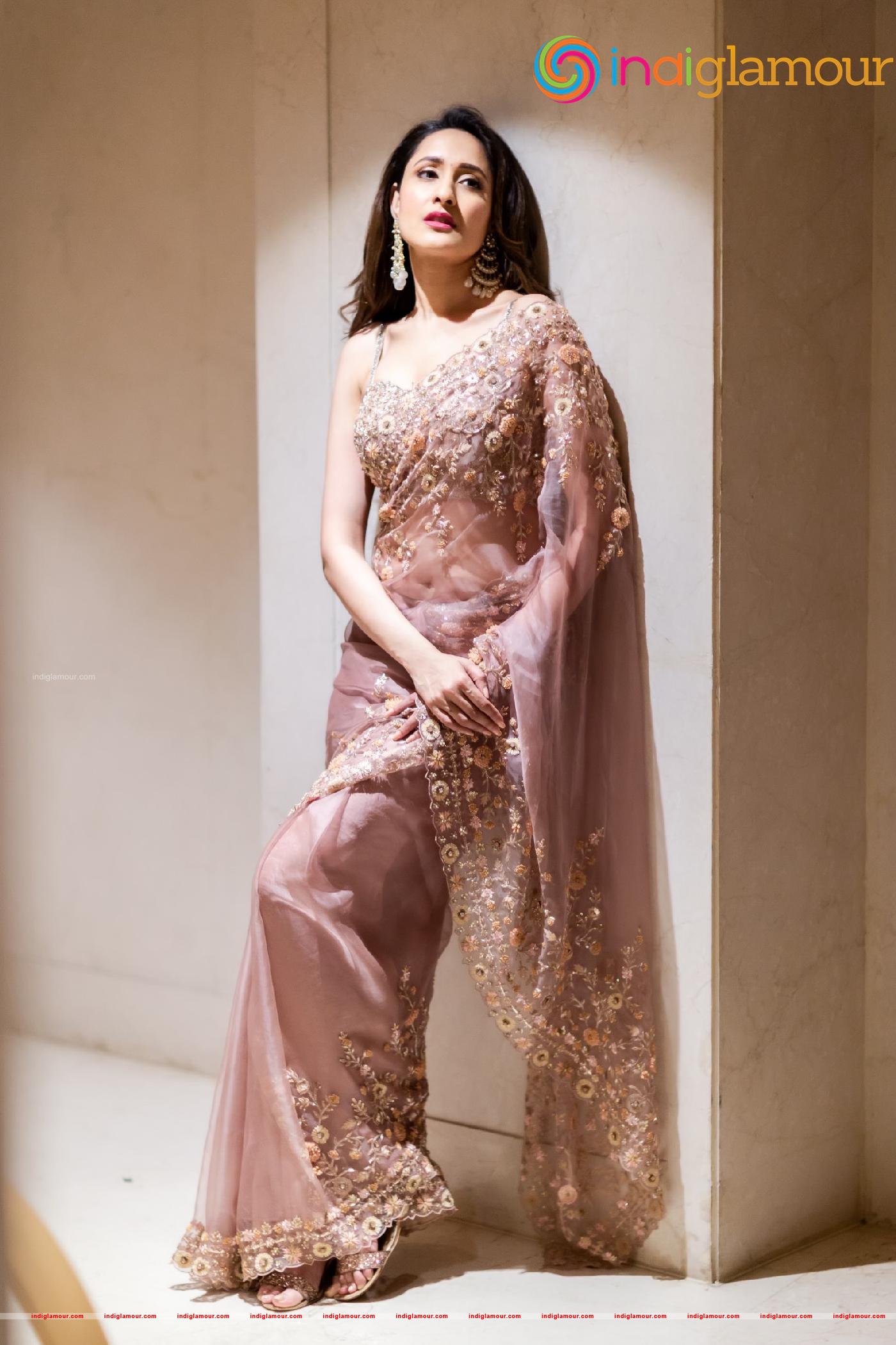 Pragya Jaiswal Actress hd photo