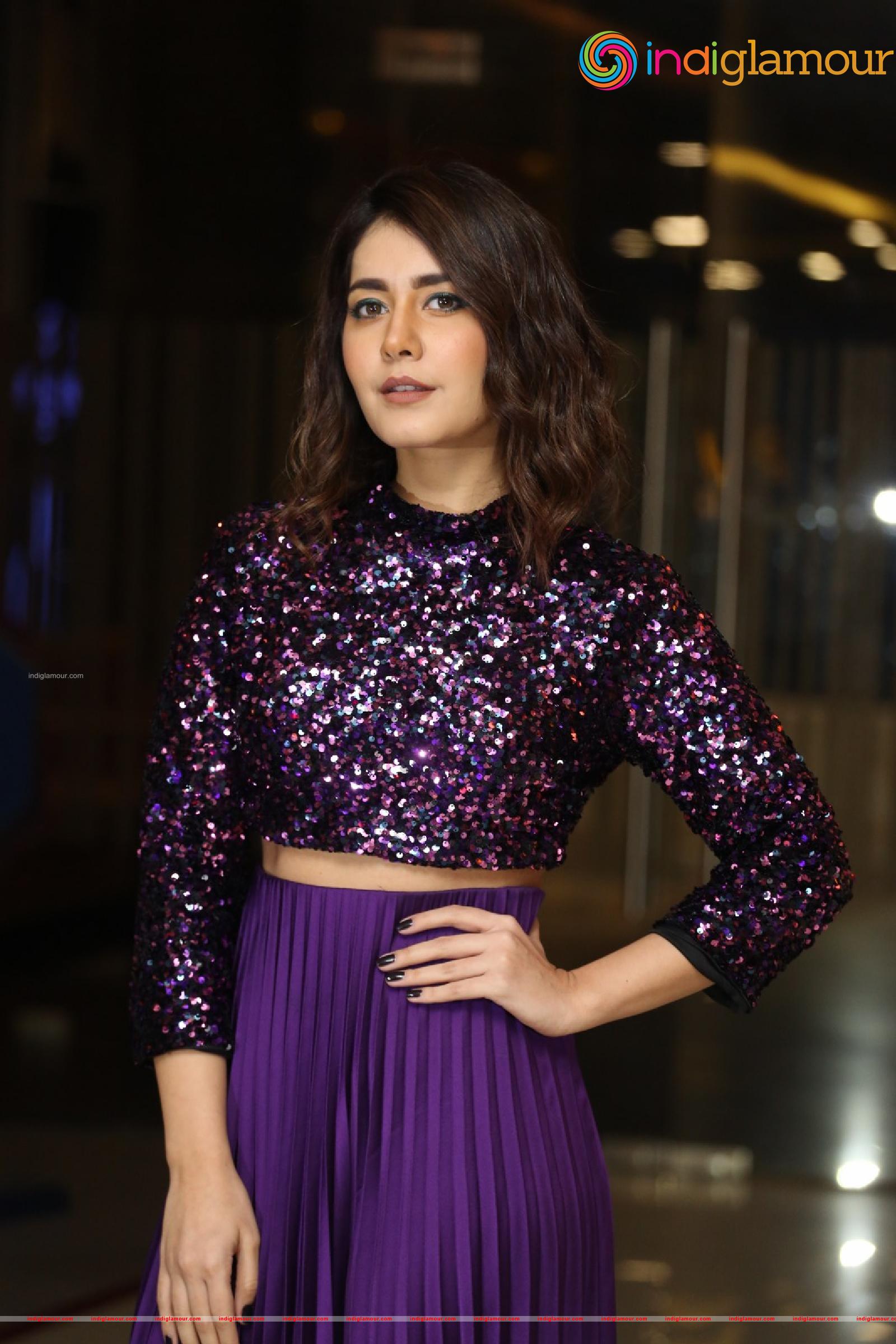 Raashi Khanna Actress hd photo