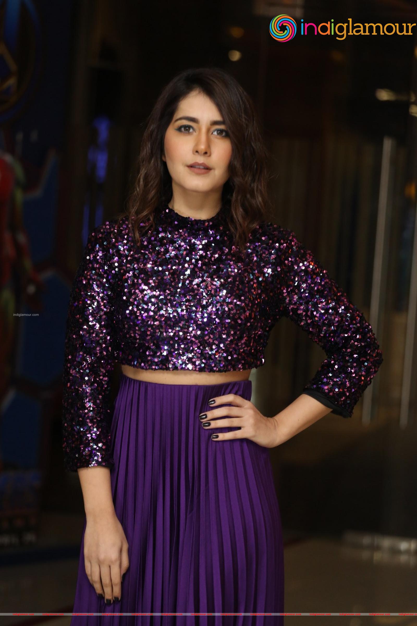 Raashi Khanna Actress hd photo