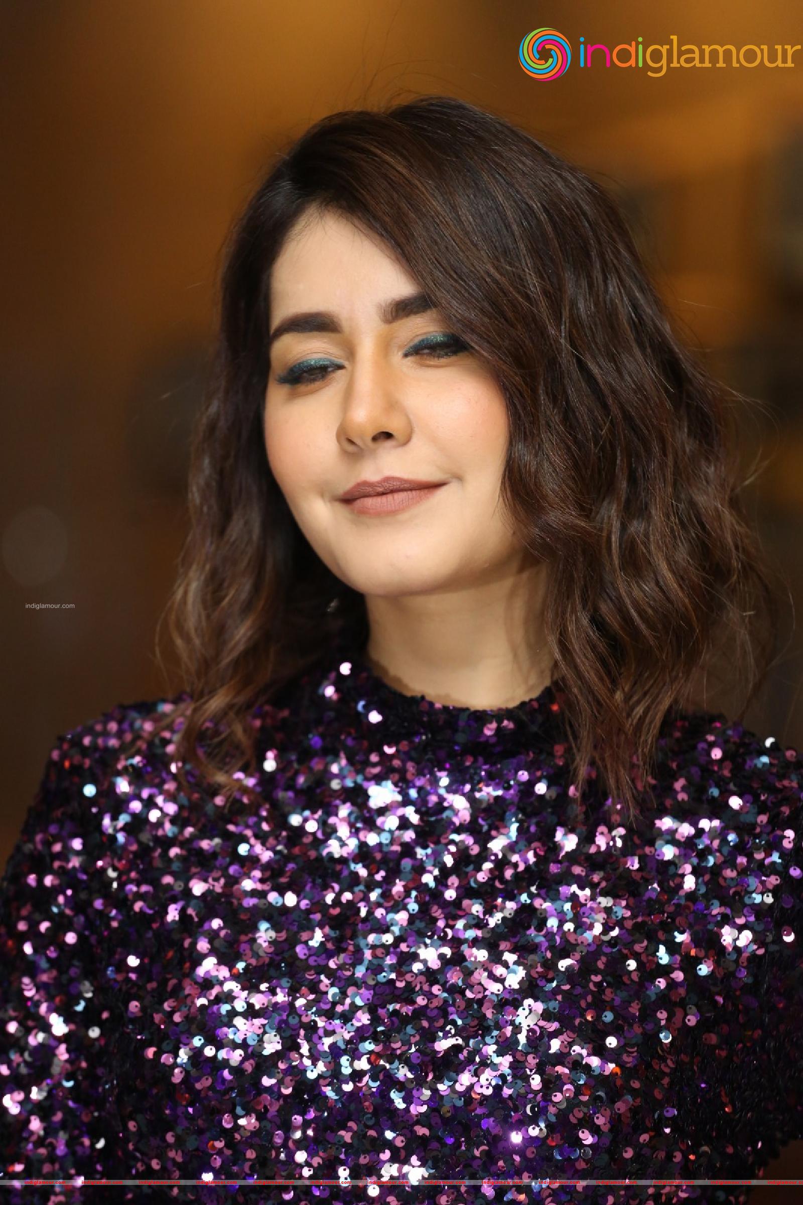 Raashi Khanna Actress hd photo