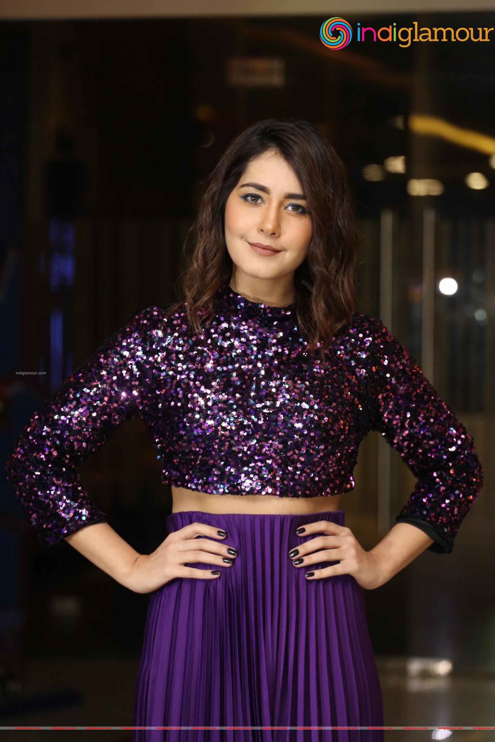 Raashi Khanna Actress hd photo