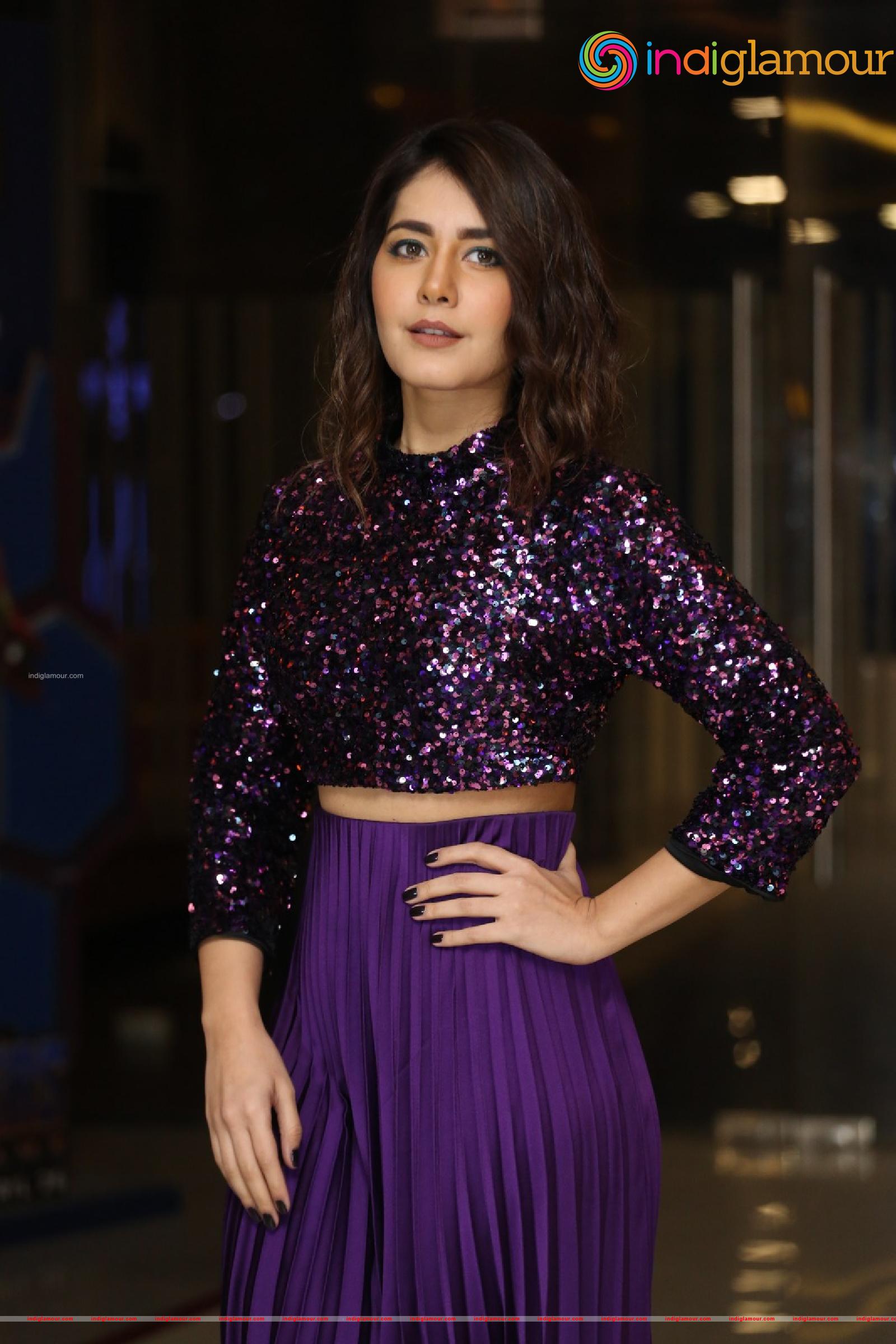 Raashi Khanna Actress hd photo