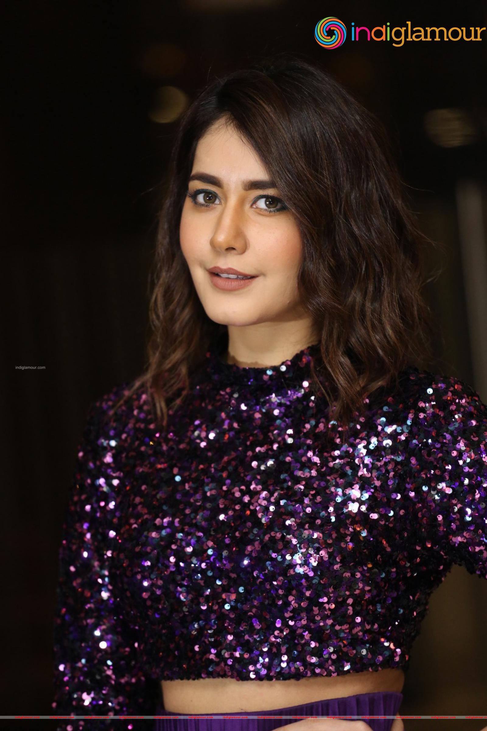 Raashi Khanna Actress hd photo