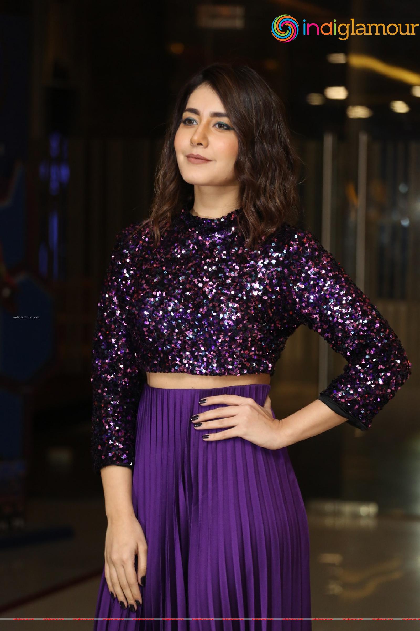 Raashi Khanna Actress hd photo