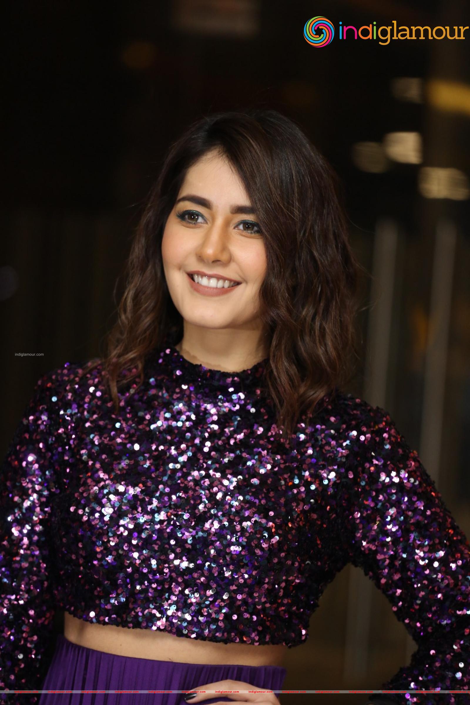 Raashi Khanna Actress hd photo