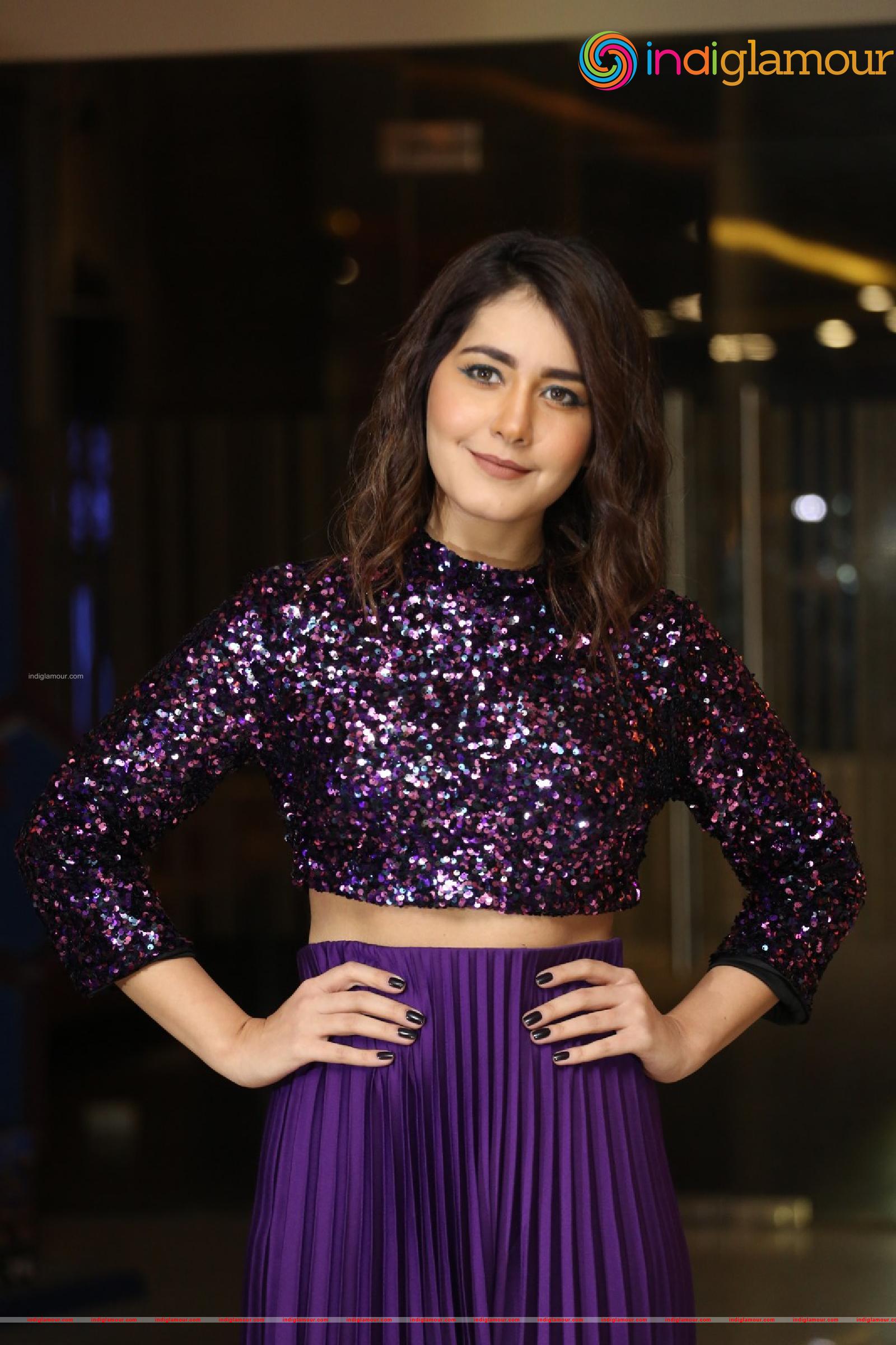 Raashi Khanna Actress hd photo