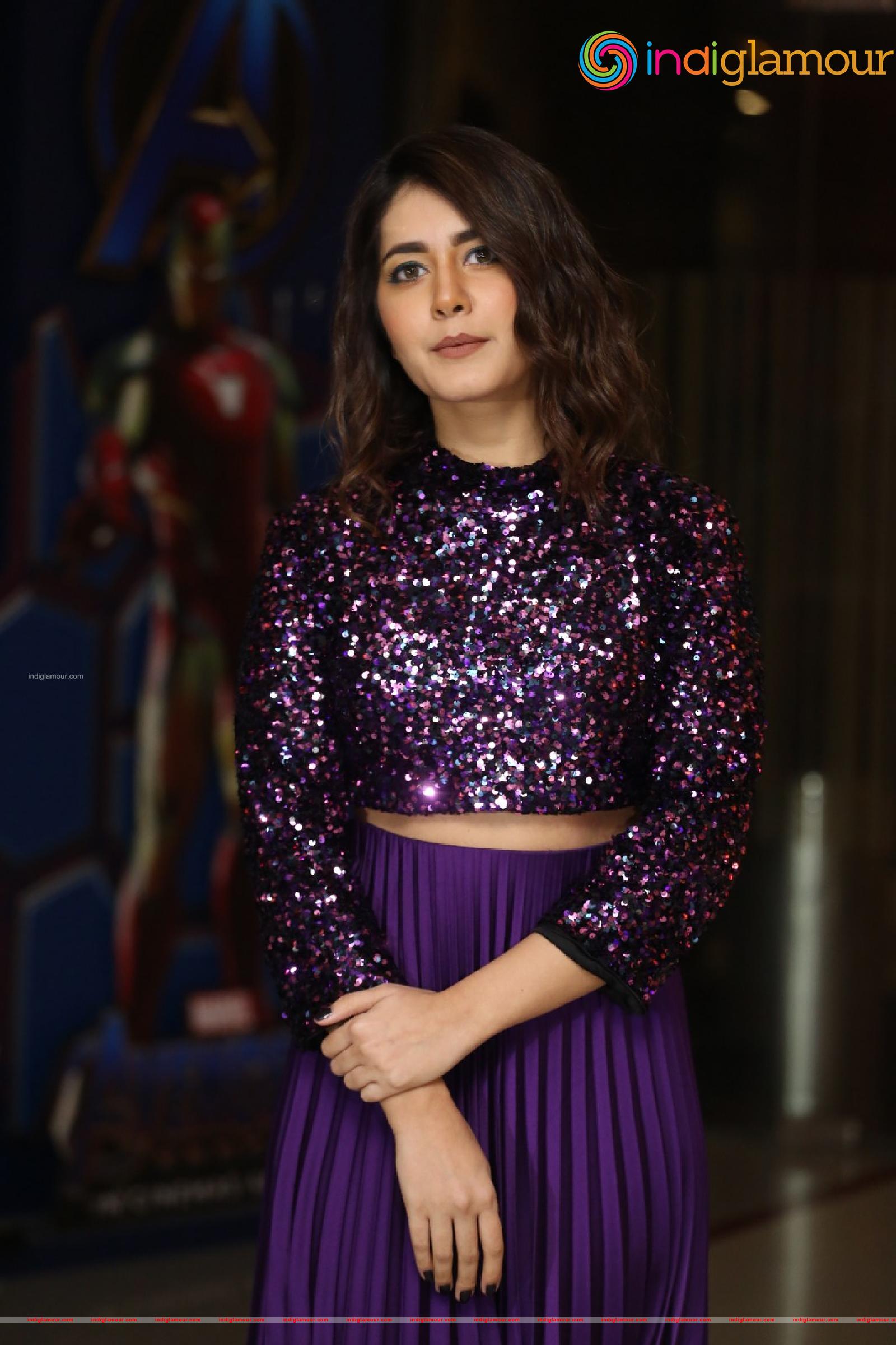 Raashi Khanna Actress hd photo