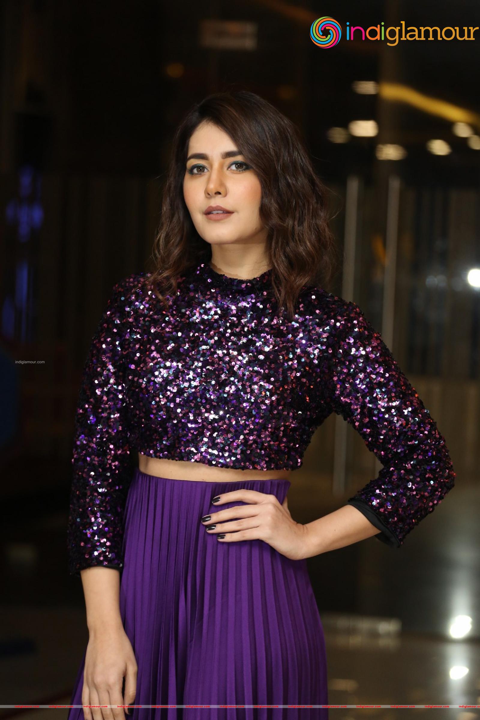 Raashi Khanna Actress hd photo