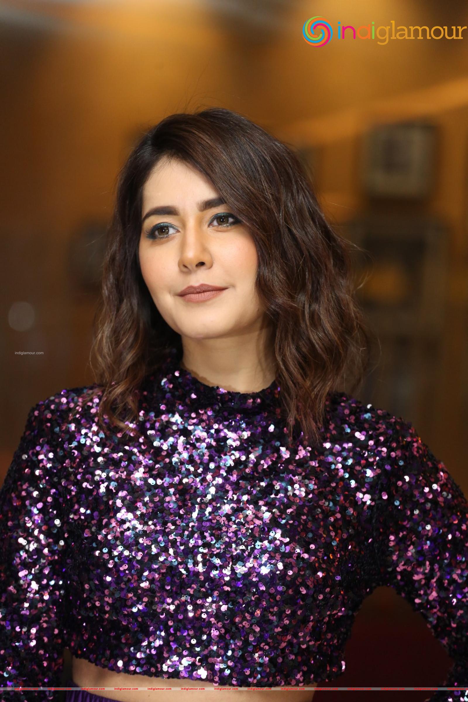 Raashi Khanna Actress hd photo