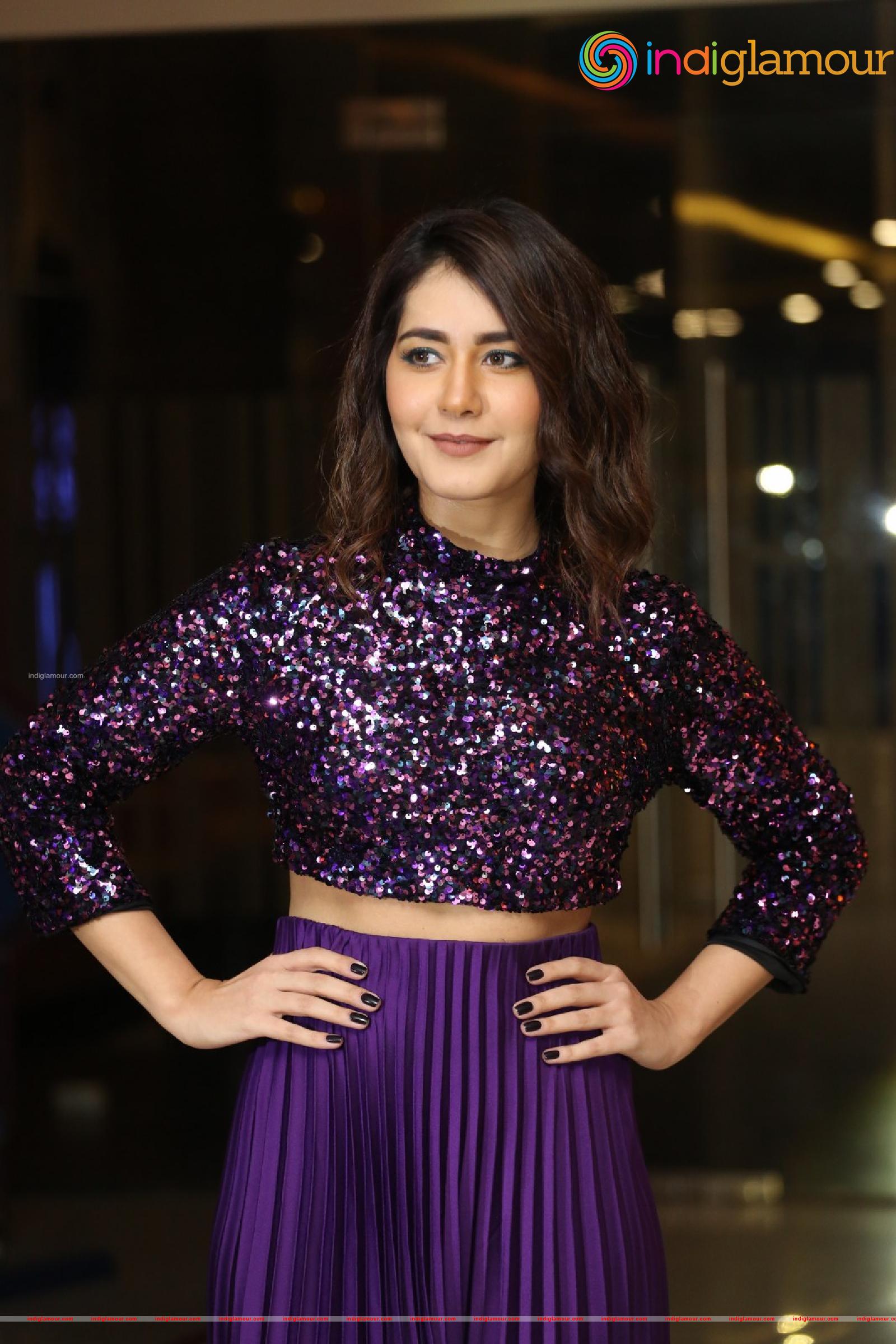 Raashi Khanna Actress hd photo