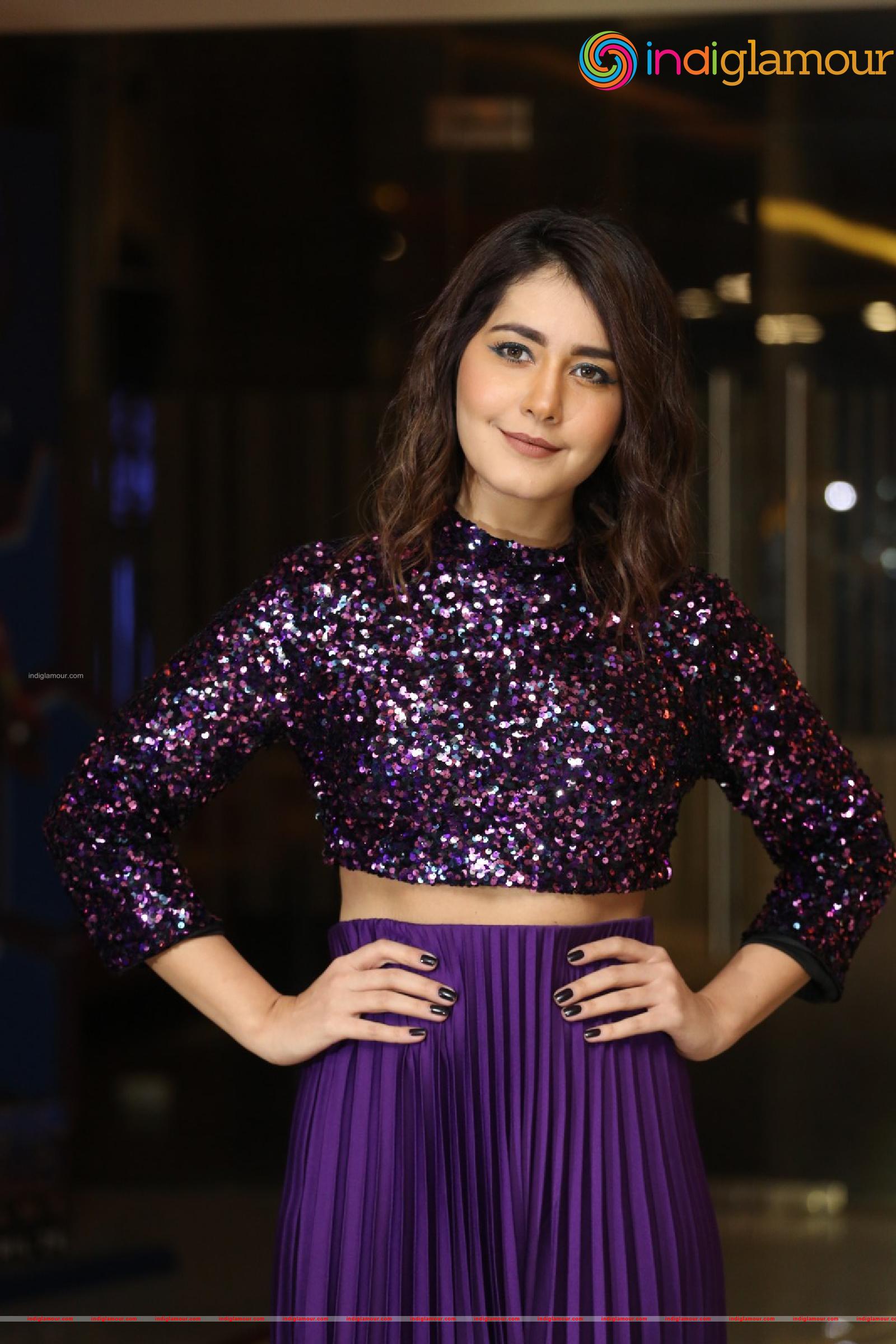 Raashi Khanna Actress hd photo