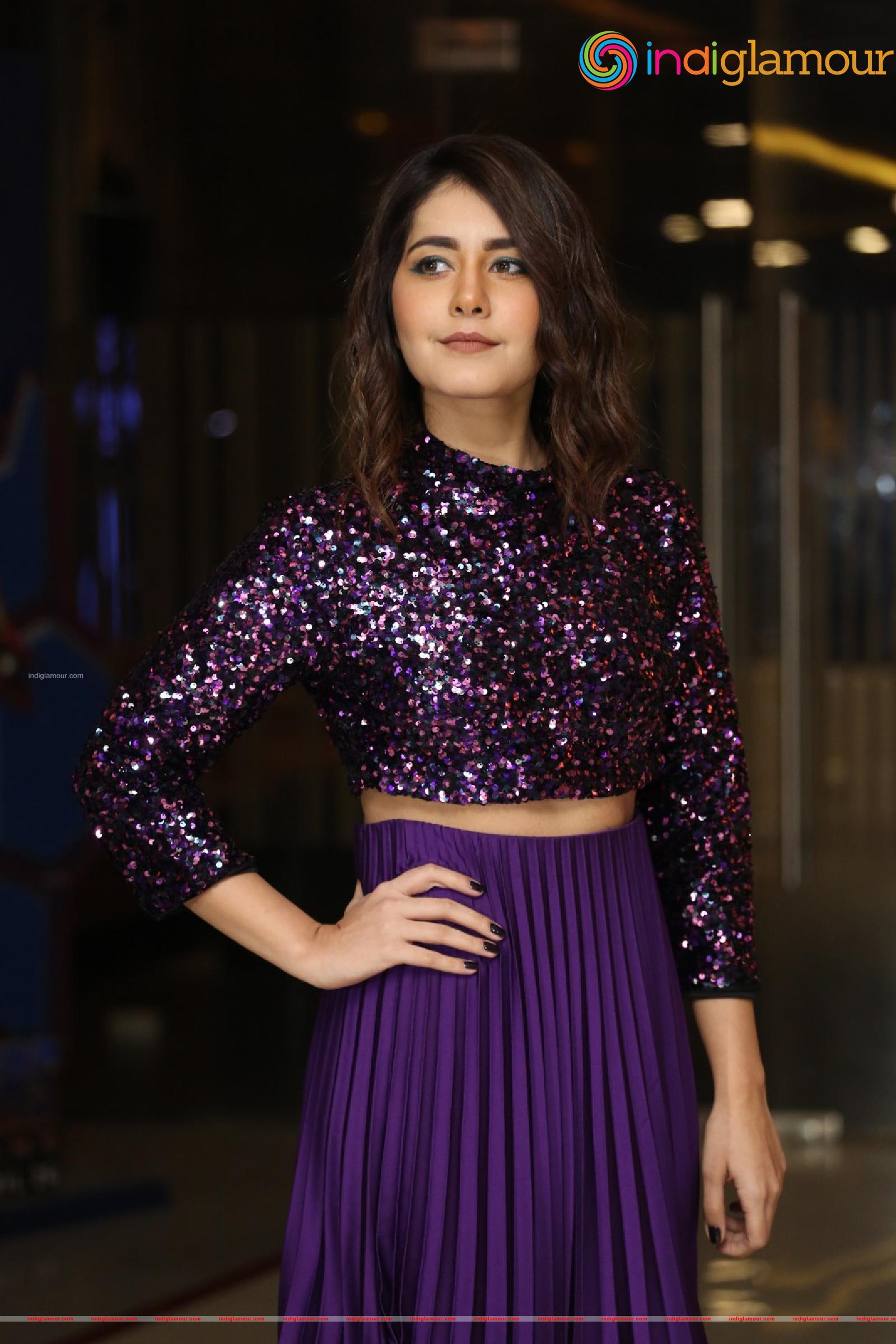 Raashi Khanna Actress hd photo