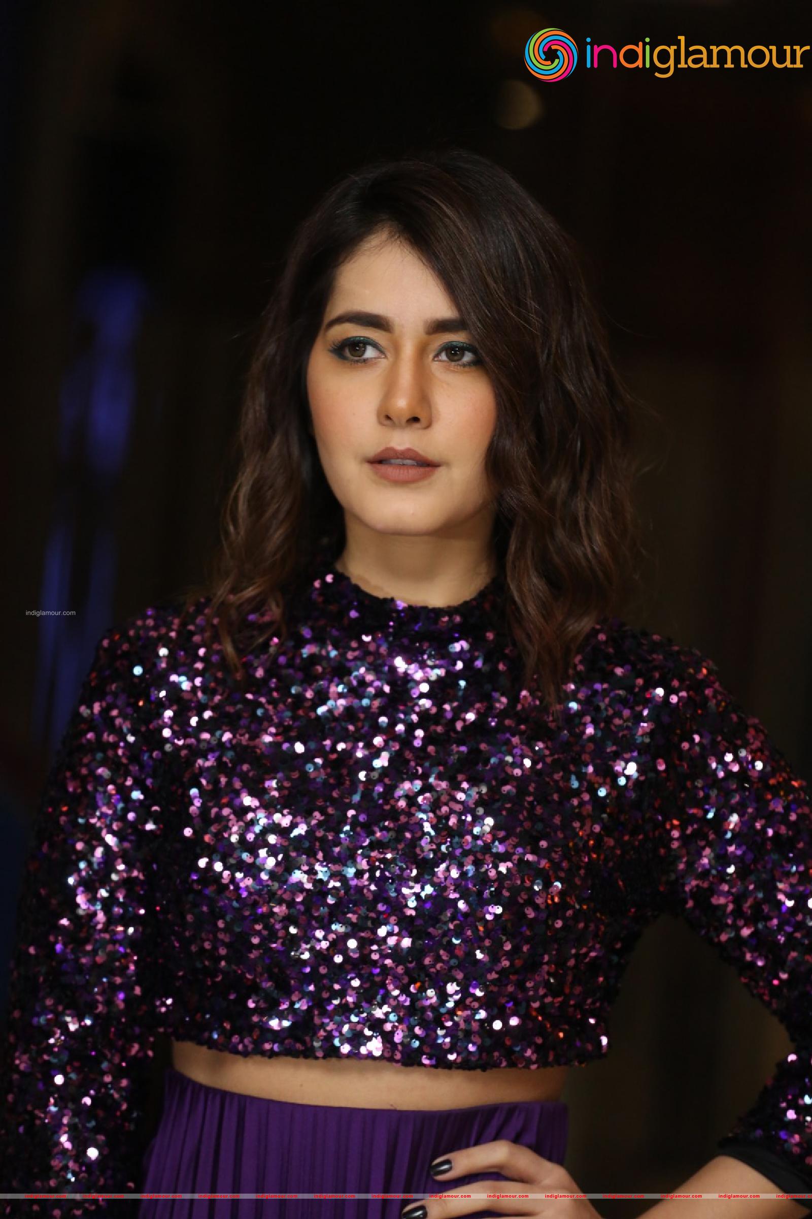 Raashi Khanna Actress hd photo