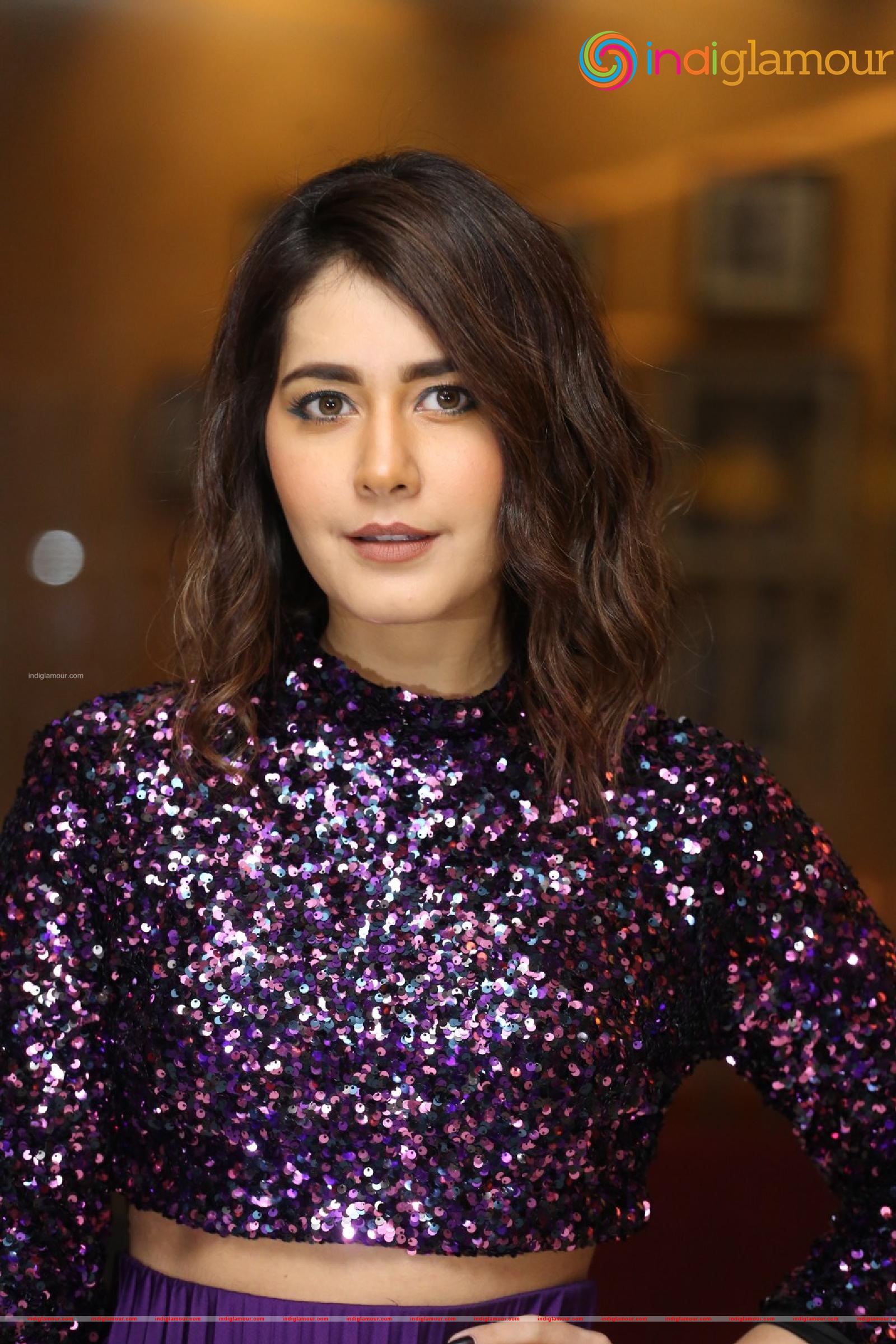 Raashi Khanna Actress hd photo