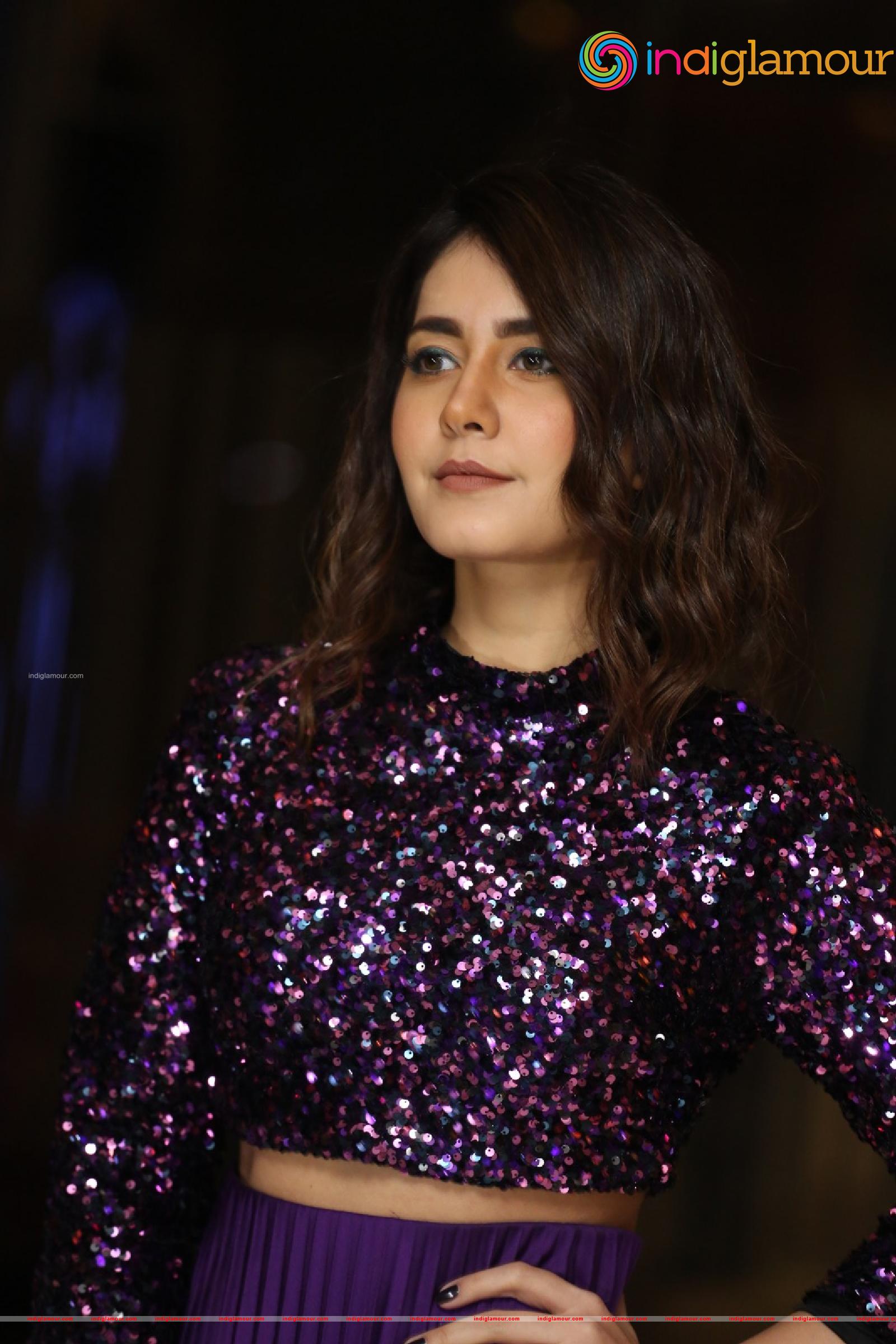 Raashi Khanna Actress hd photo