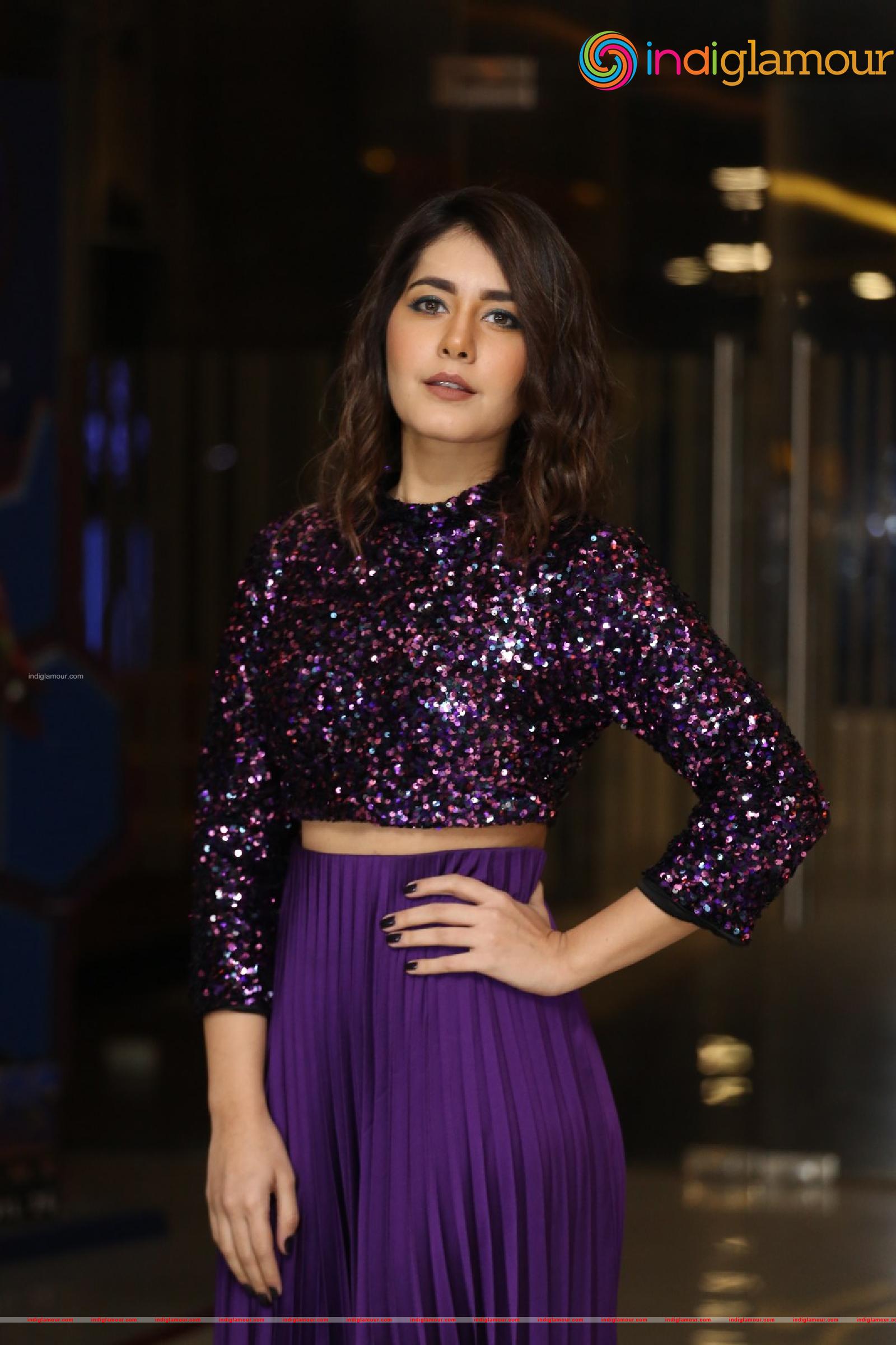 Raashi Khanna Actress hd photo