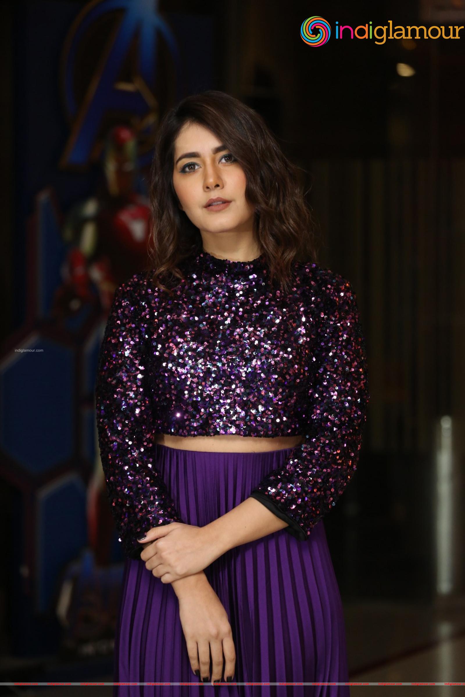 Raashi Khanna Actress hd photo