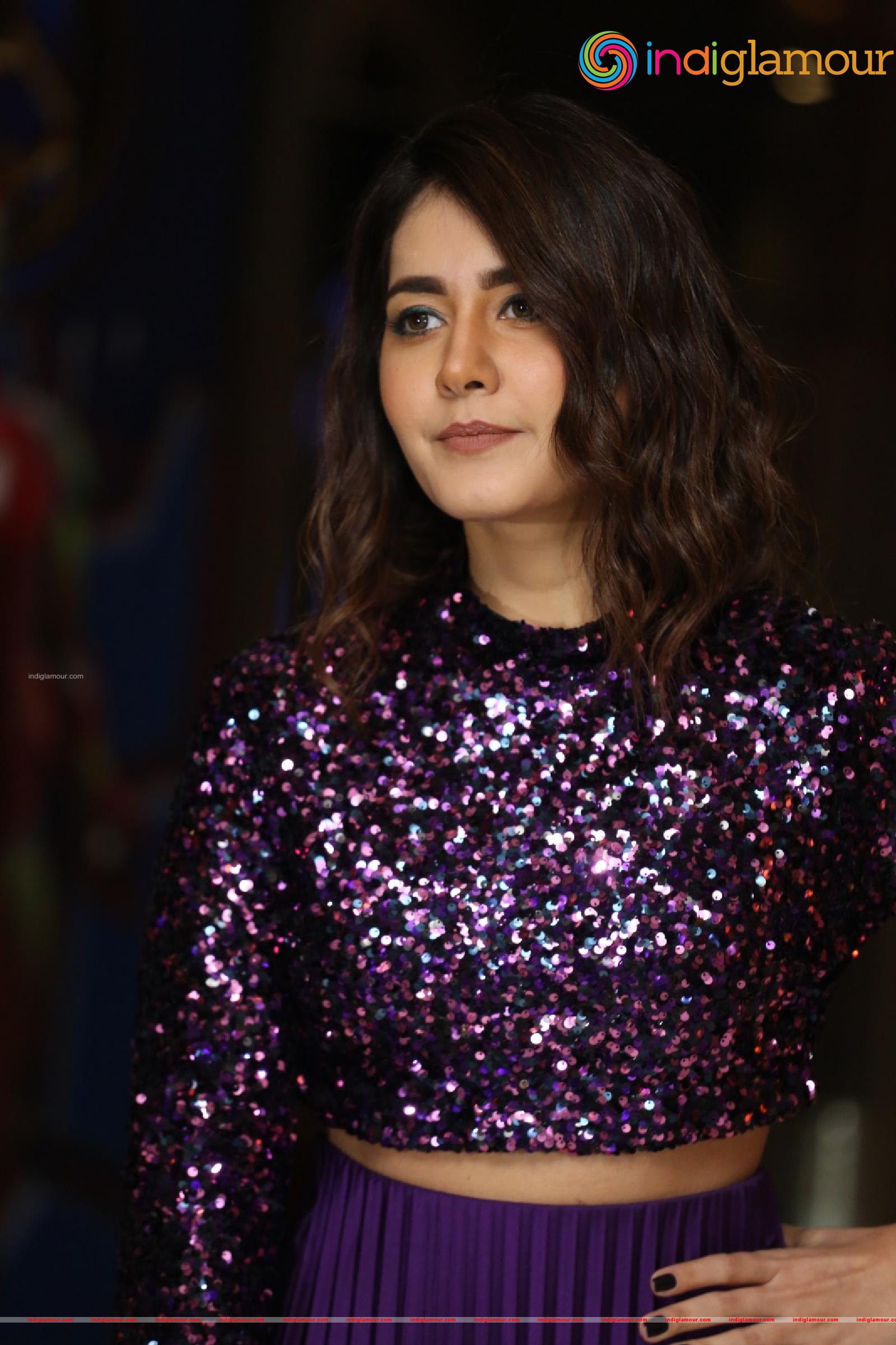 Raashi Khanna Actress hd photo