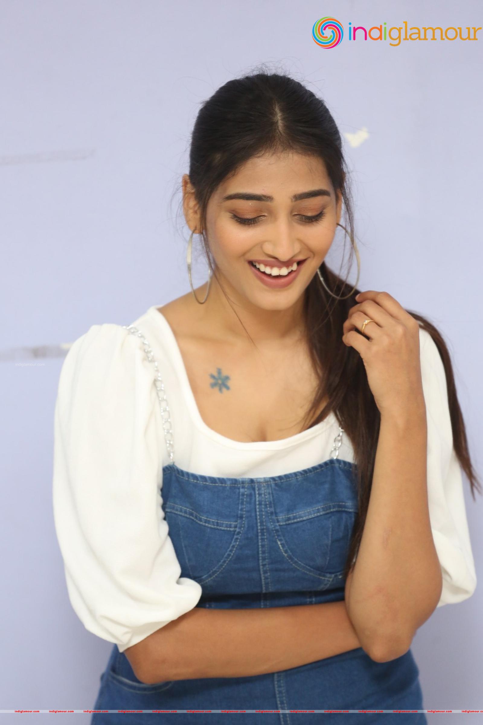 Priya Vadlamani Actress hd photo