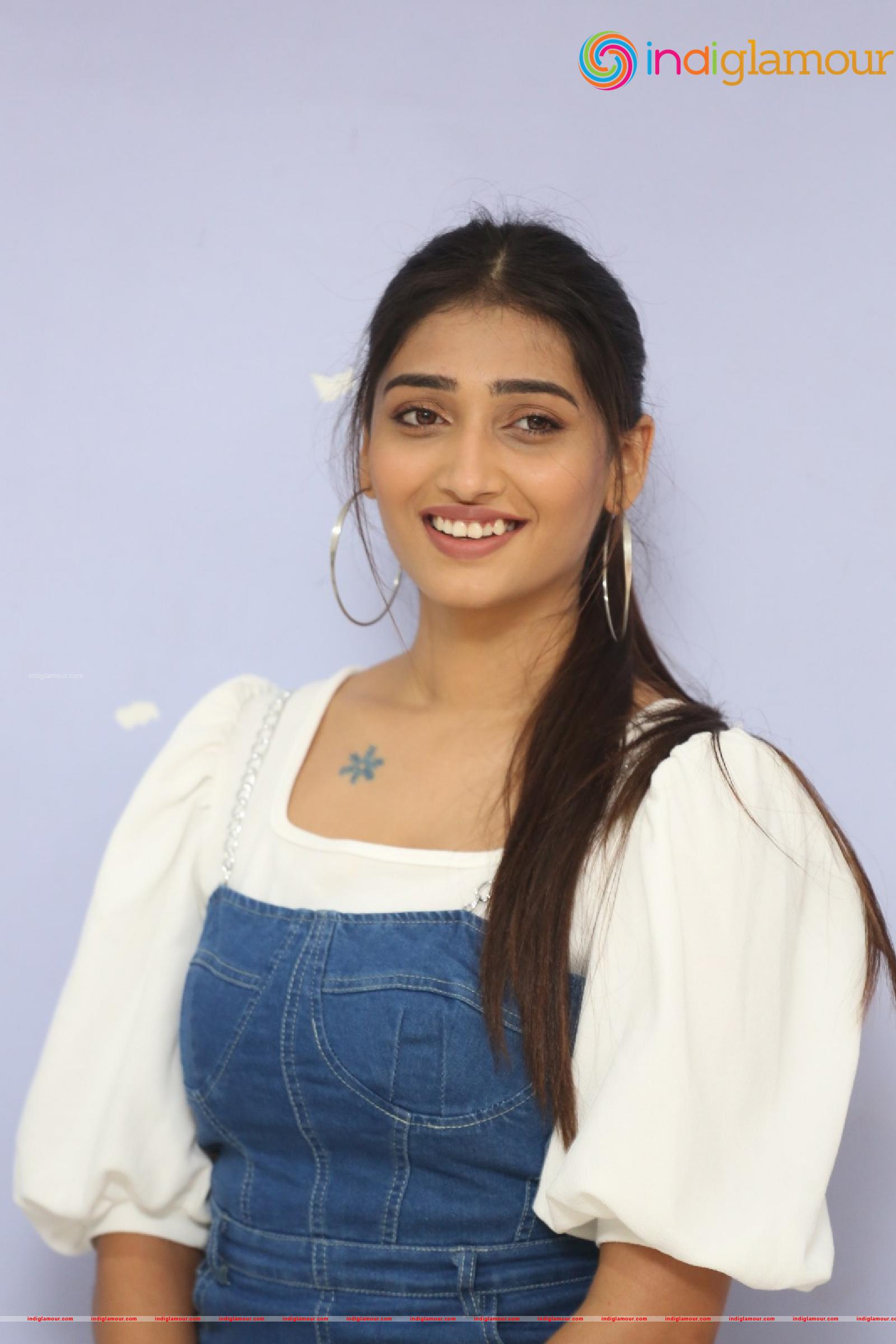 Priya Vadlamani Actress hd photo
