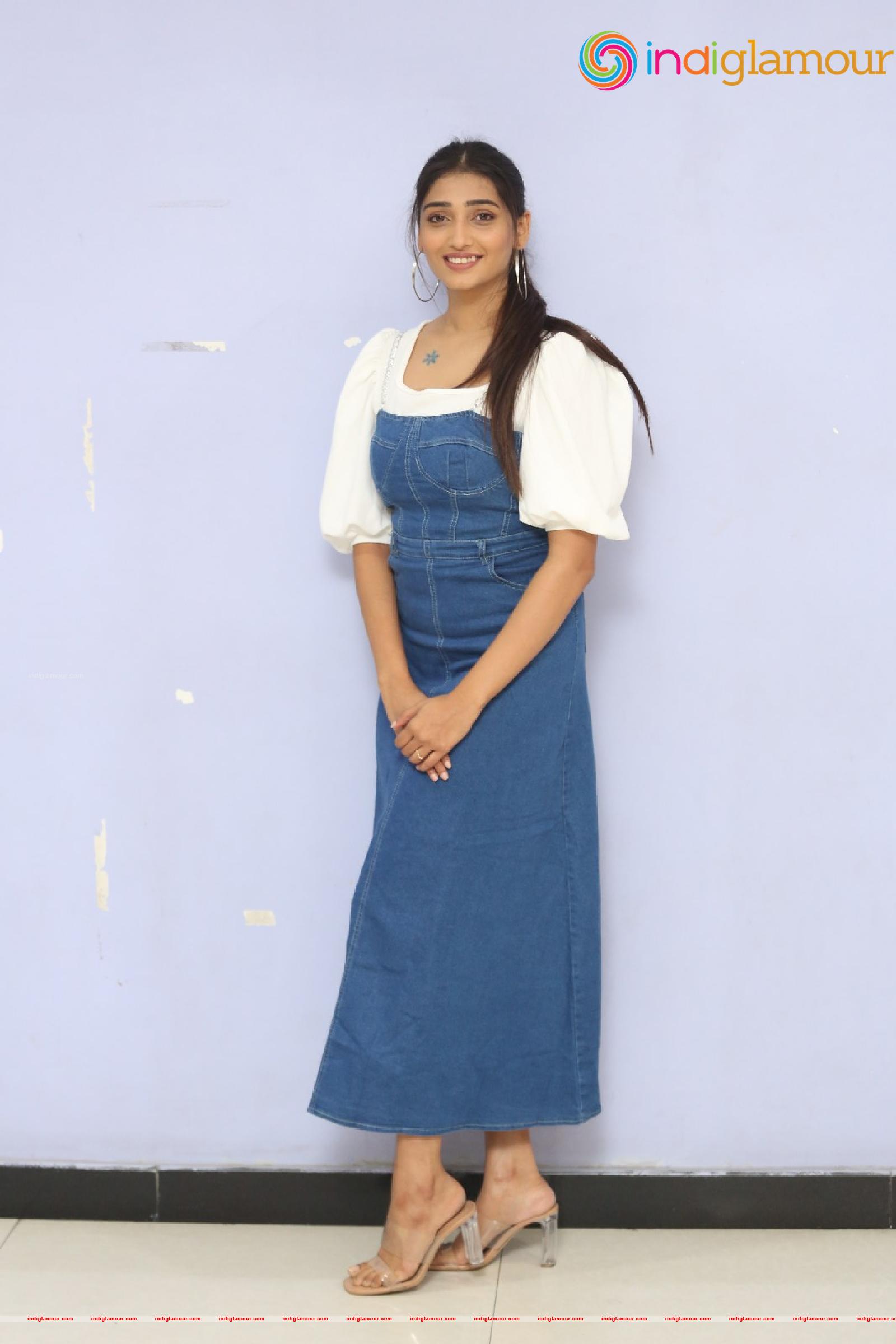 Priya Vadlamani Actress hd photo