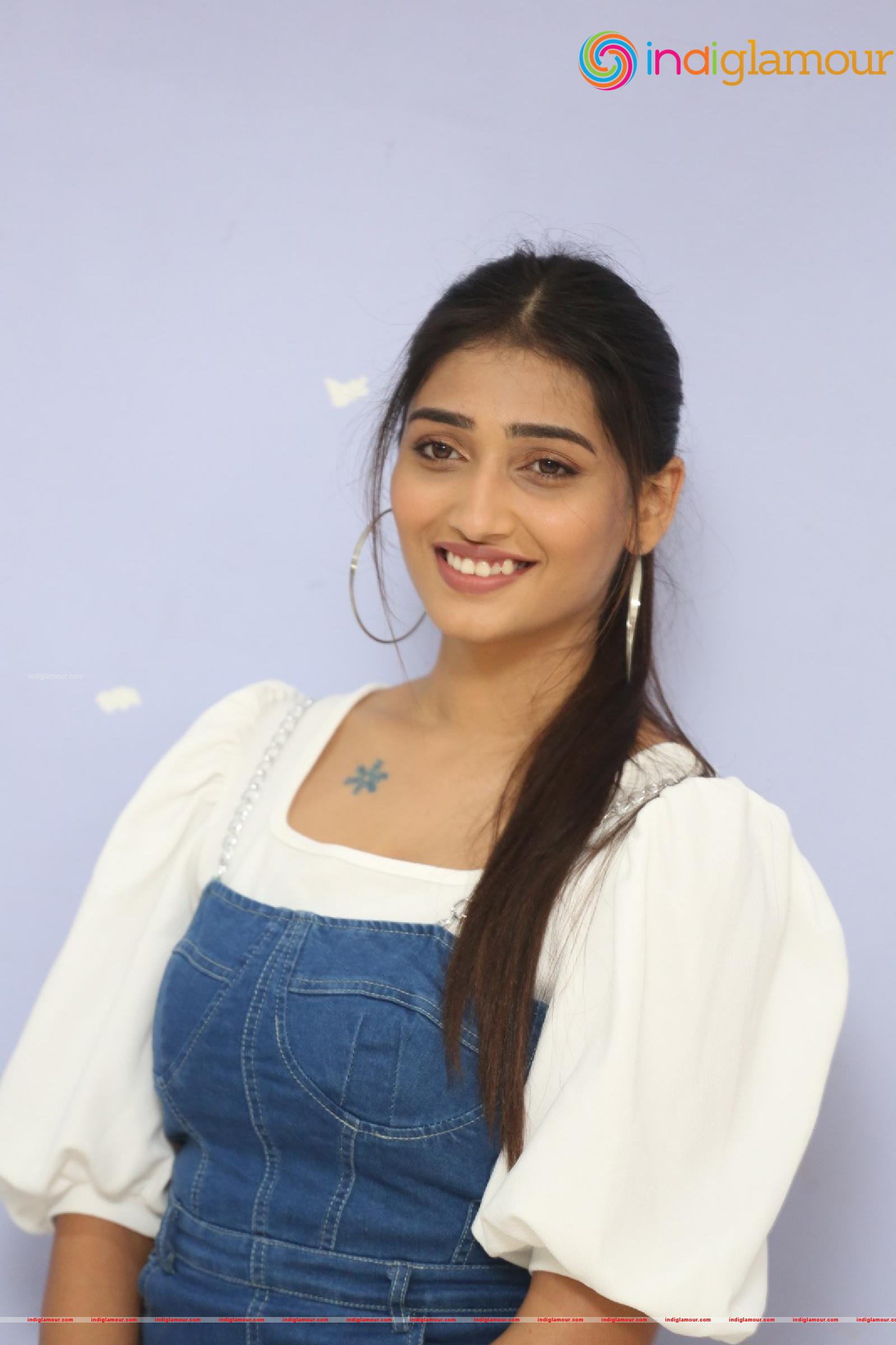 Priya Vadlamani Actress hd photo