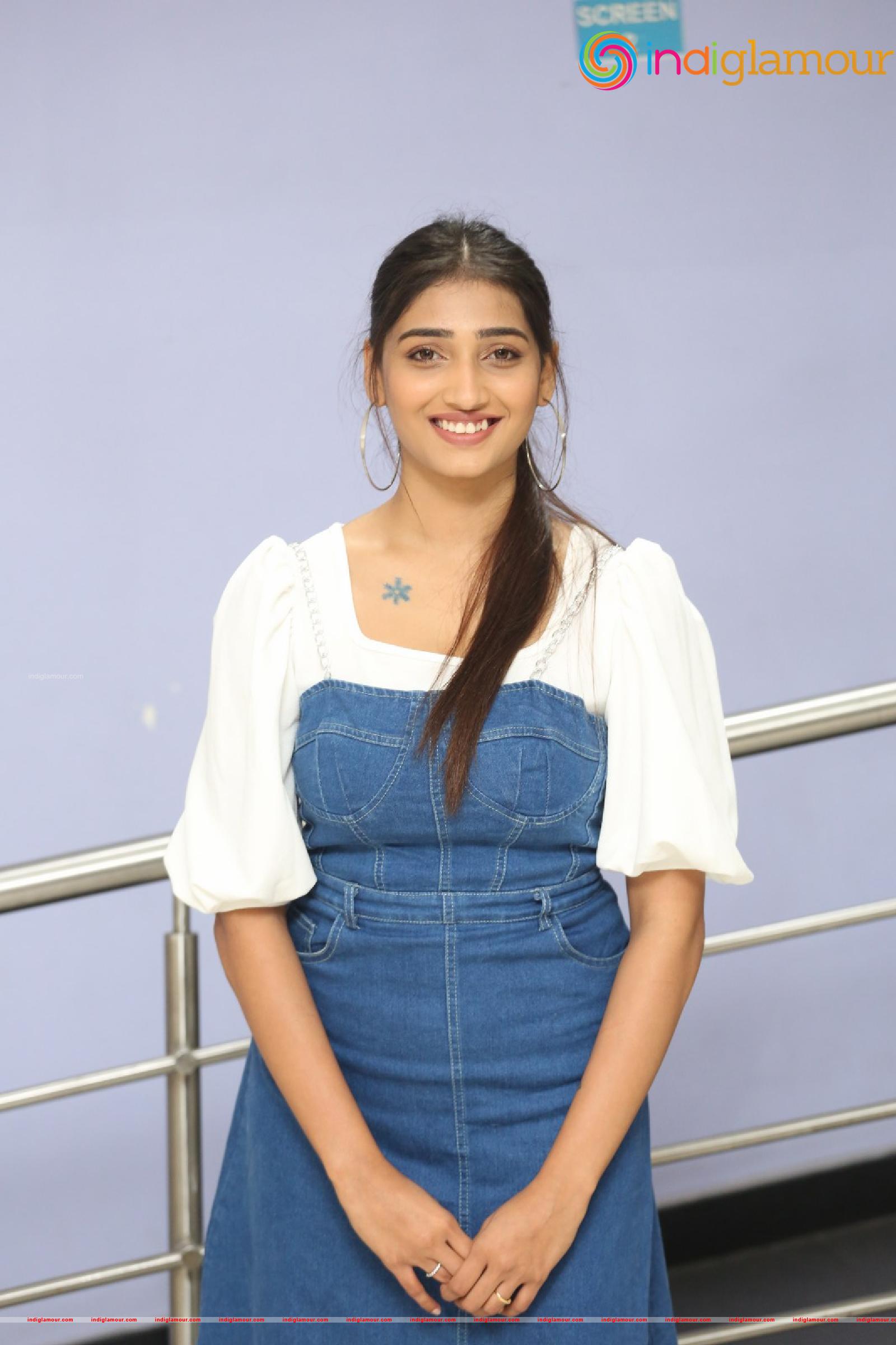 Priya Vadlamani Actress hd photo
